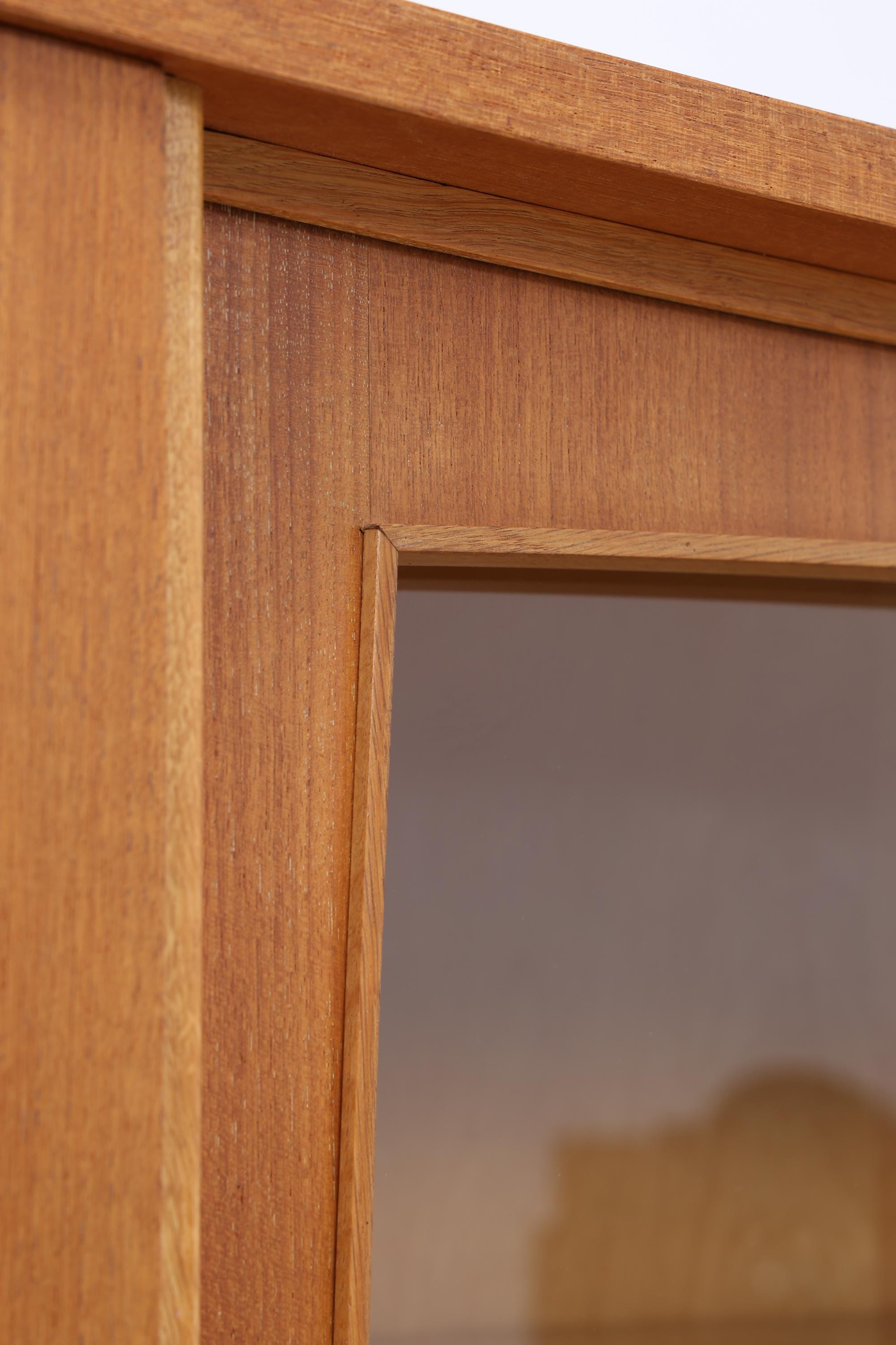 Vintage Vitrine aus den 60ern | Mid-Century Highboard mit Glas-Schiebetüren