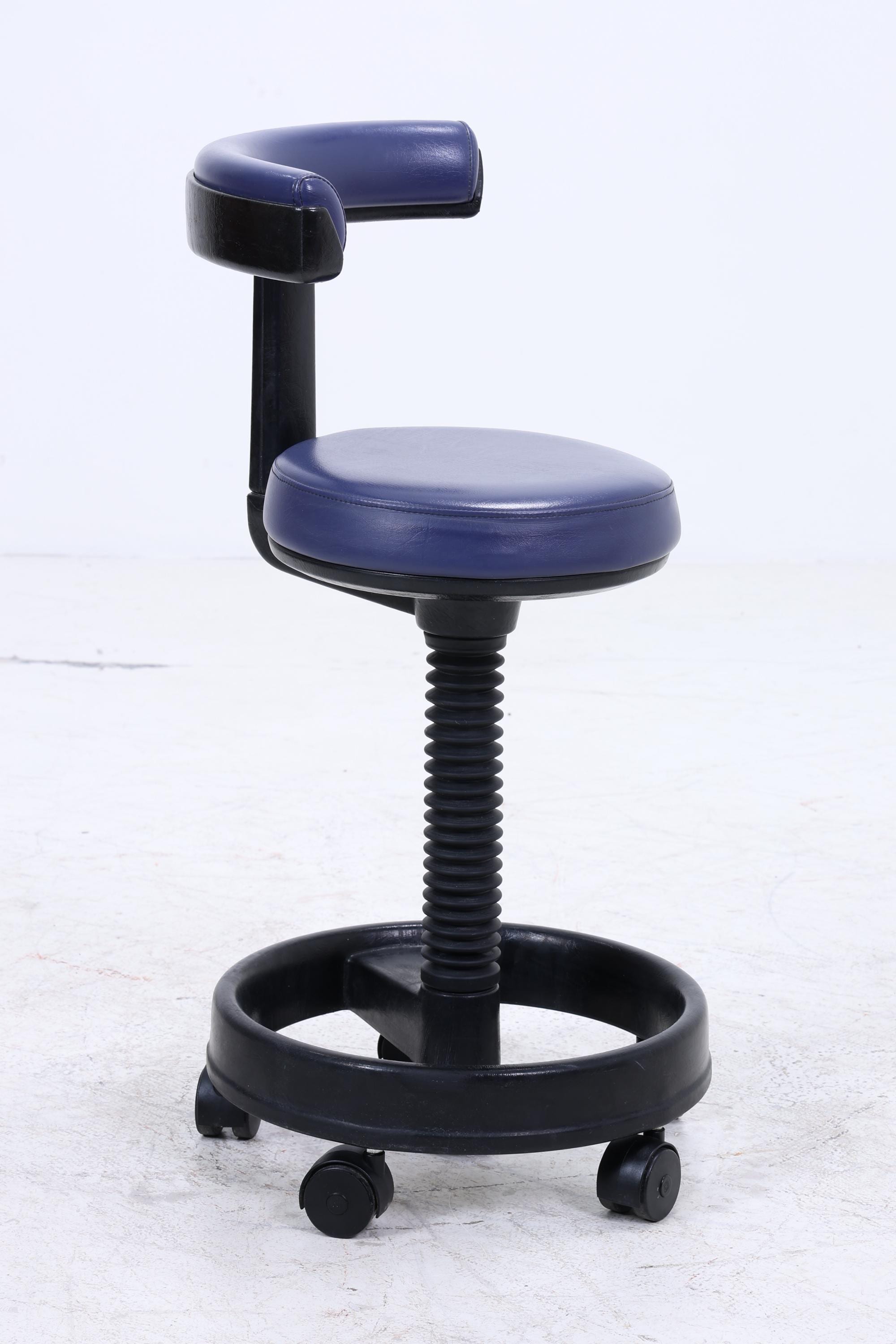 1v4 Siemens Sirona Stil Rollhocker | Vintage Praxis- & Laborhocker | Industrie Design Drehhocker