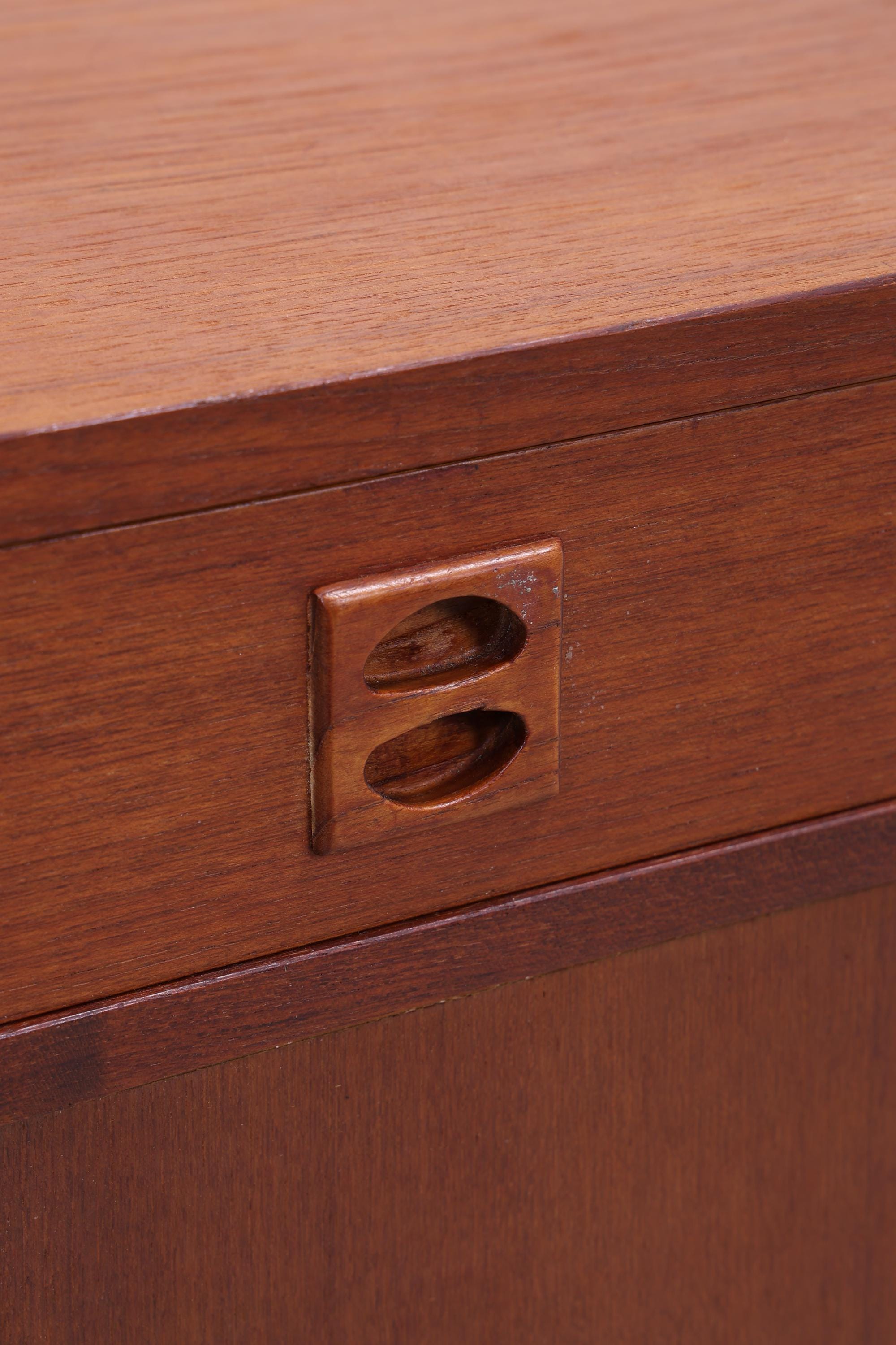 Vintage Teak Highboard 60er Jahre | Mid Century Sideboard Schrank Holz Aufbewahrung