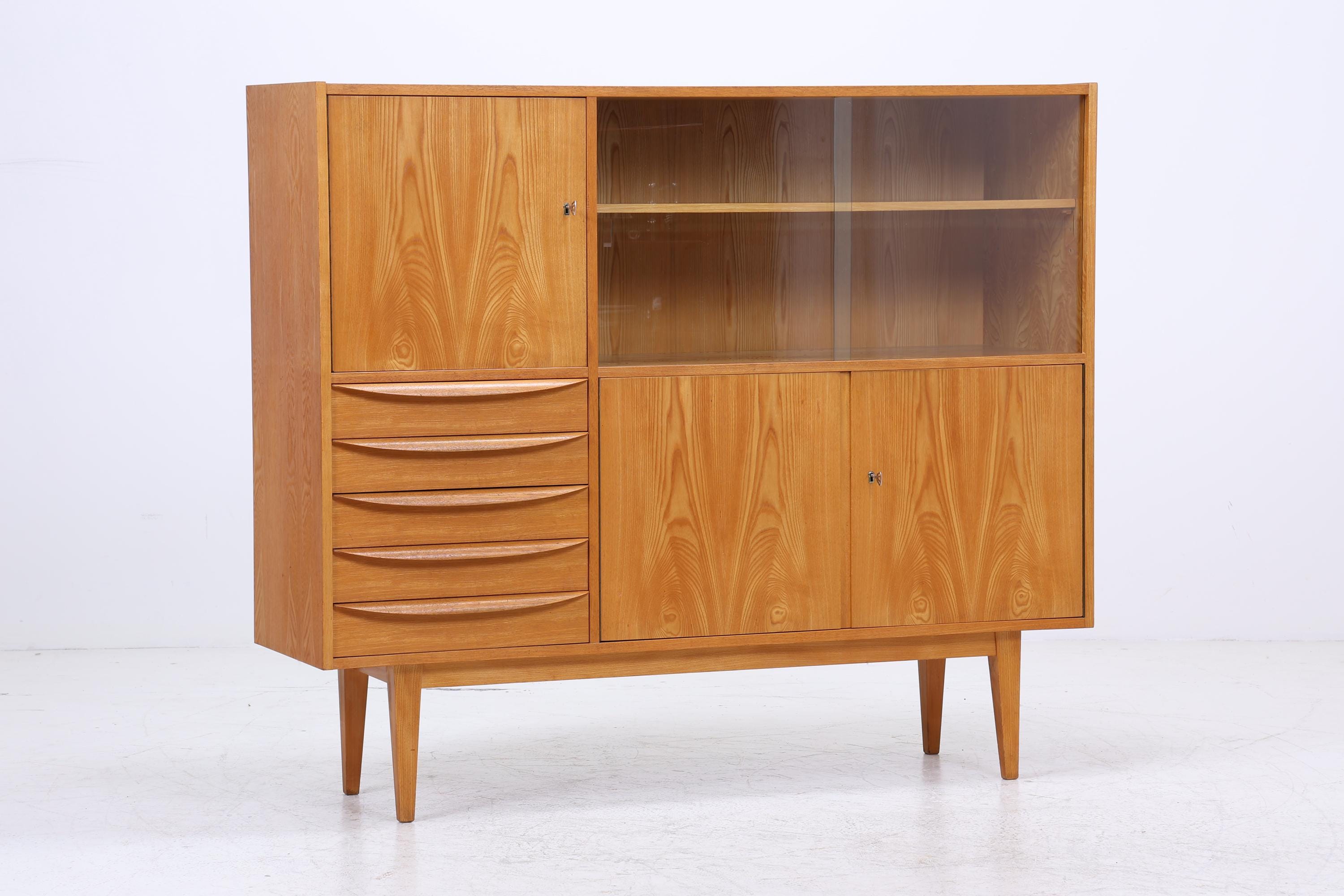 Hellerau Vitrine Serie 602 | Franz Ehrlich | Senesche Mid-Century Highboard