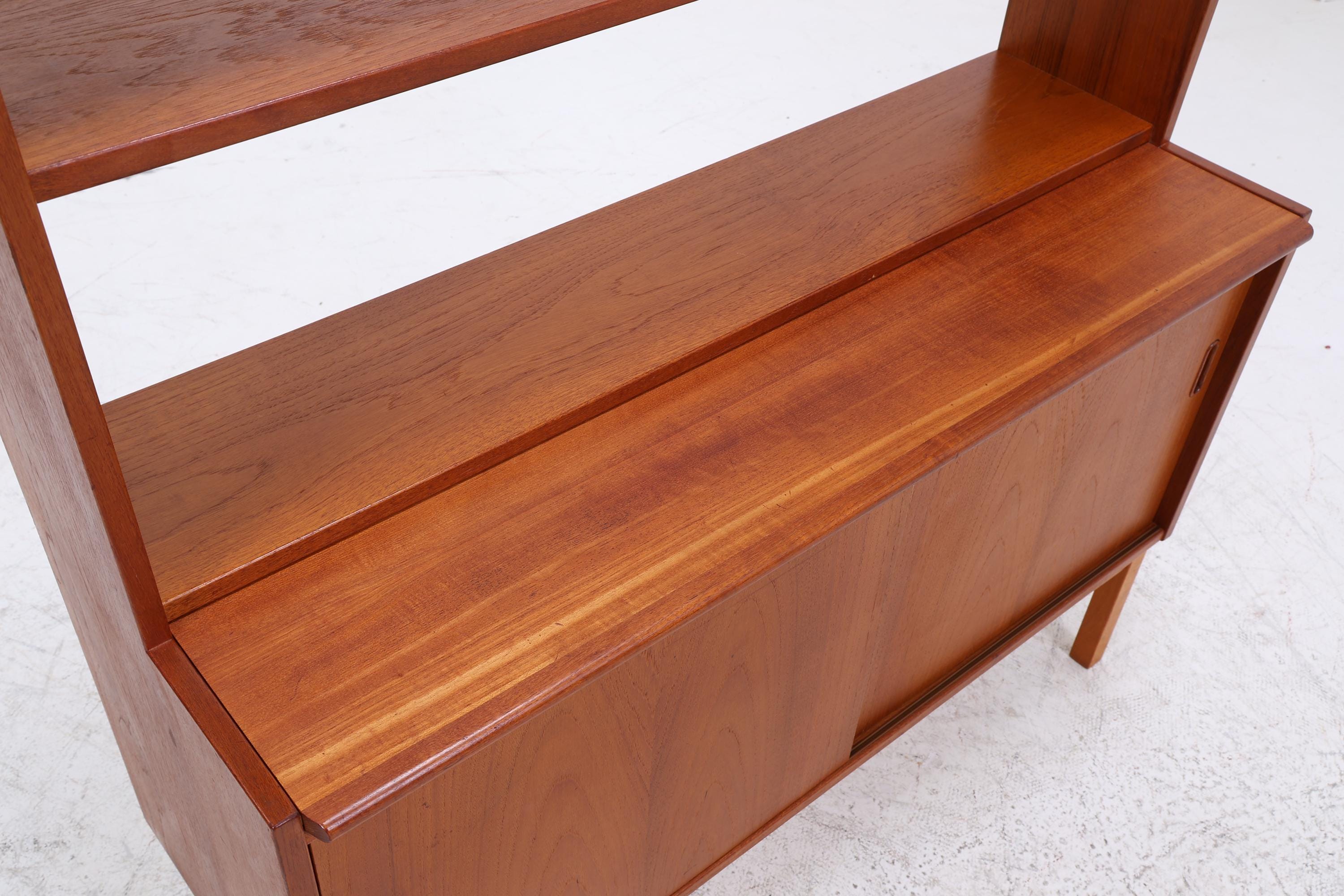 Vintage Teak Bücherregal | Mid Century Regal | 60er Retro Holz Aufbewahrung