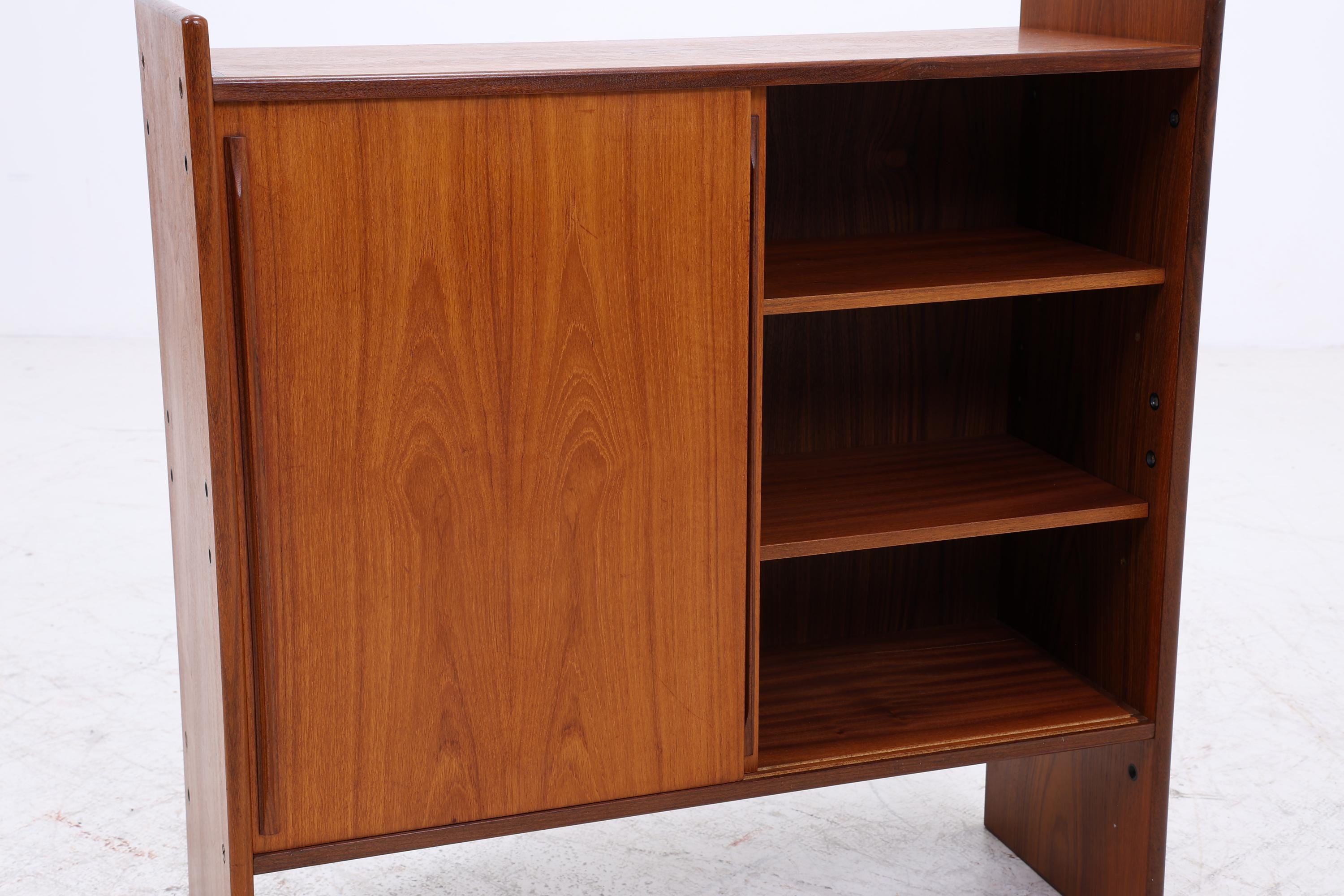 Vintage Teak Kommode mit Schiebetüren | Mid-Century Schrank Danish Modern
