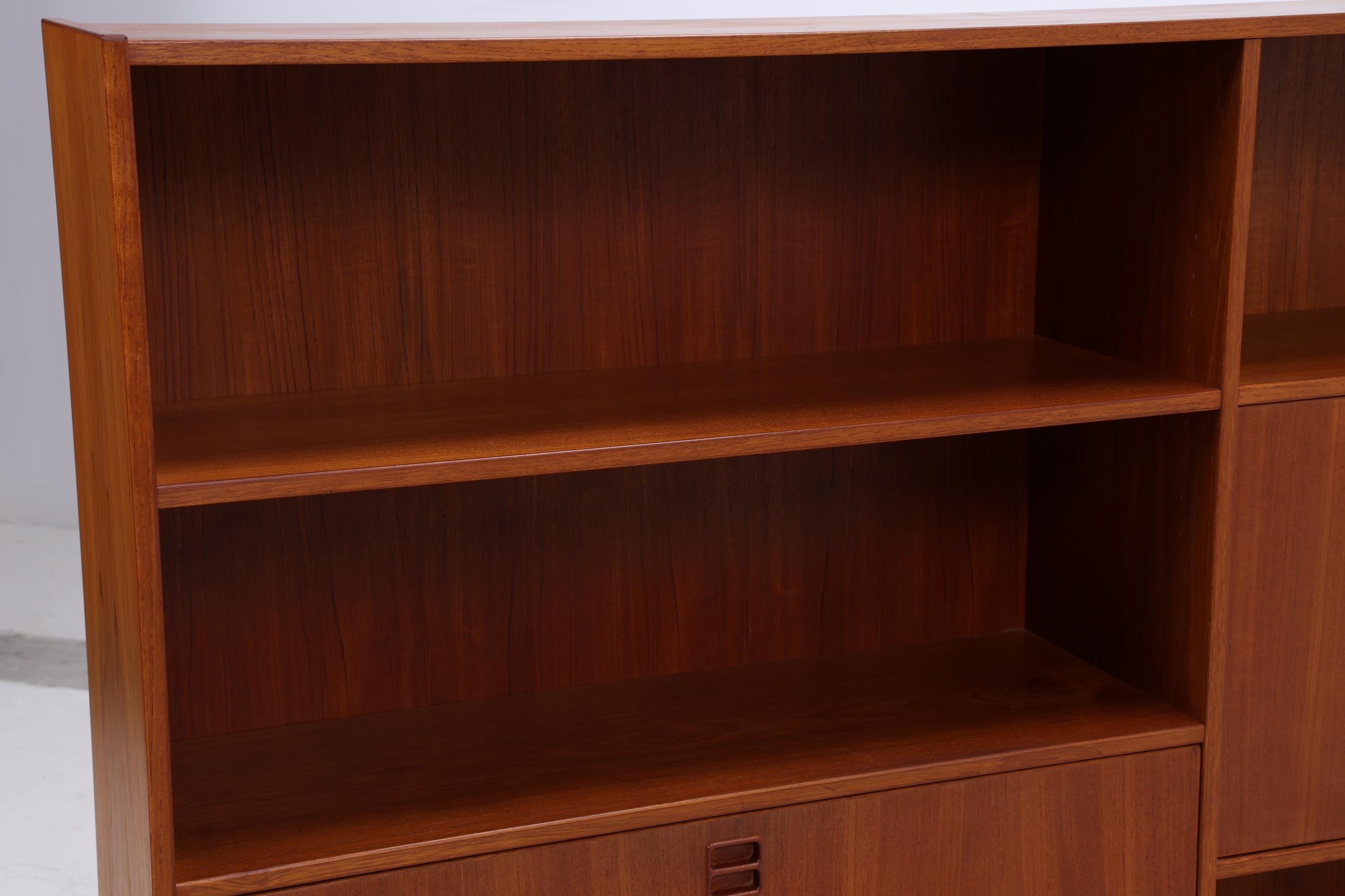 Vintage Teak Highboard 60er Jahre | Mid Century Sideboard Schrank Holz Aufbewahrung