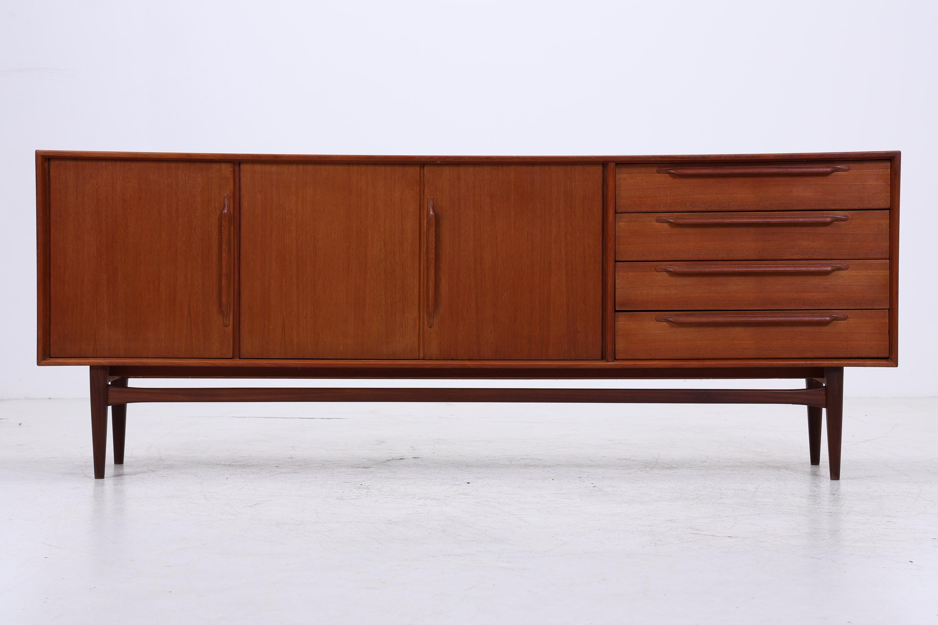 Vintage Teak Sideboard von Heinrich Riestenpatt für RT Möbel | Mid Century Modell RT200 Anrichte Retro Holz Aufbewahrung