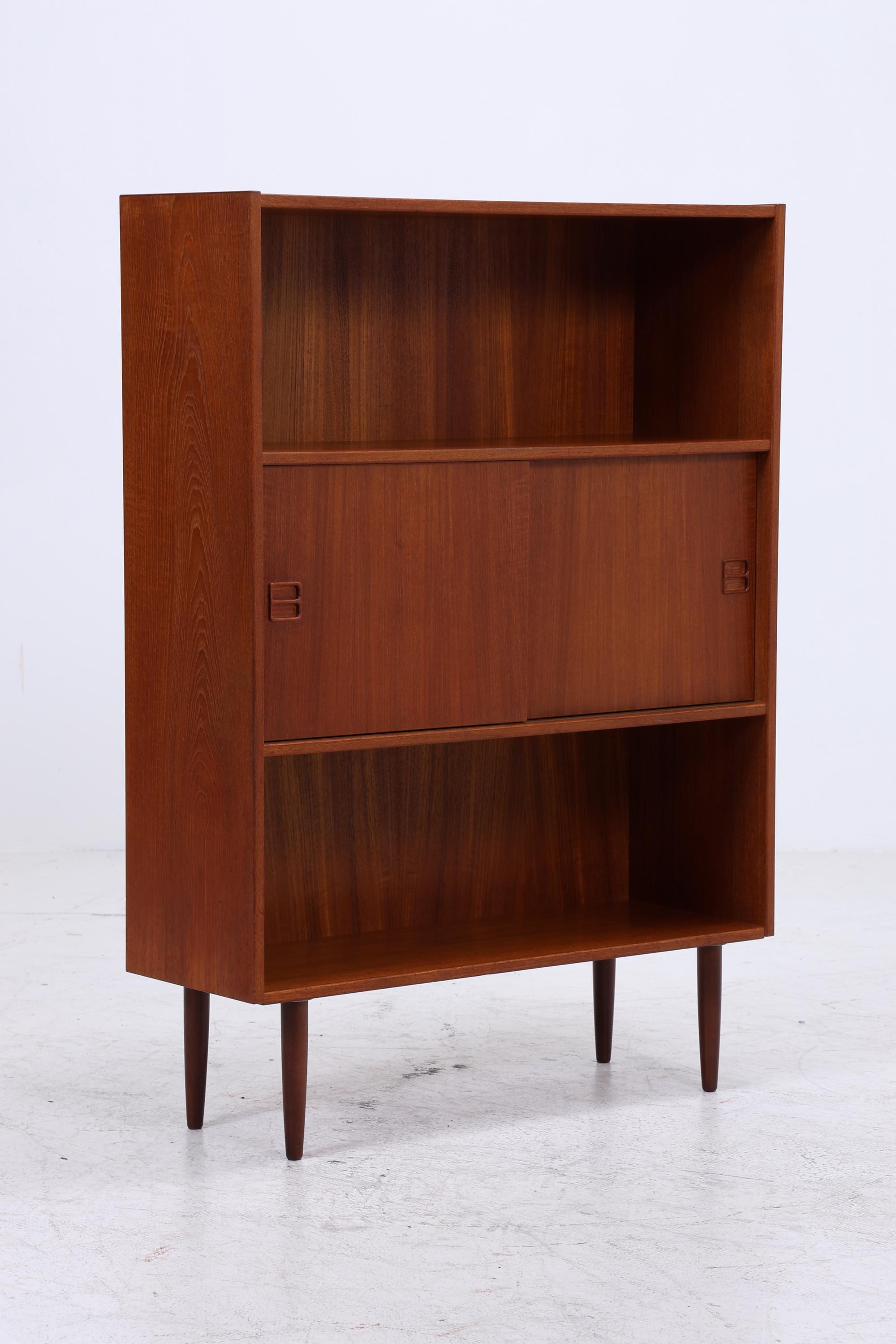 Vintage Teak Bücherschrank mit Schiebetüren | Mid Century Danish Design Regal 1960er