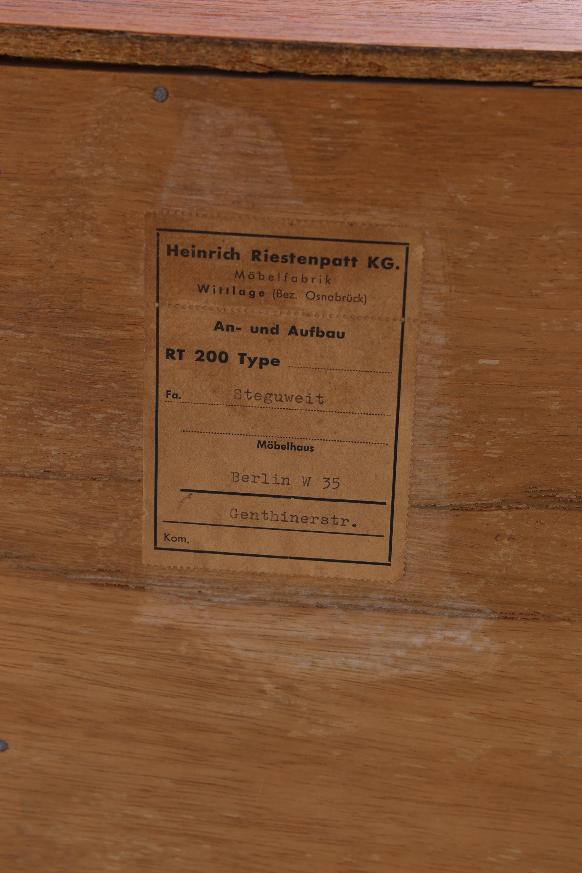 Vintage Teak Sideboard von Heinrich Riestenpatt für RT Möbel | Mid Century Modell RT200 Anrichte Retro Holz Aufbewahrung