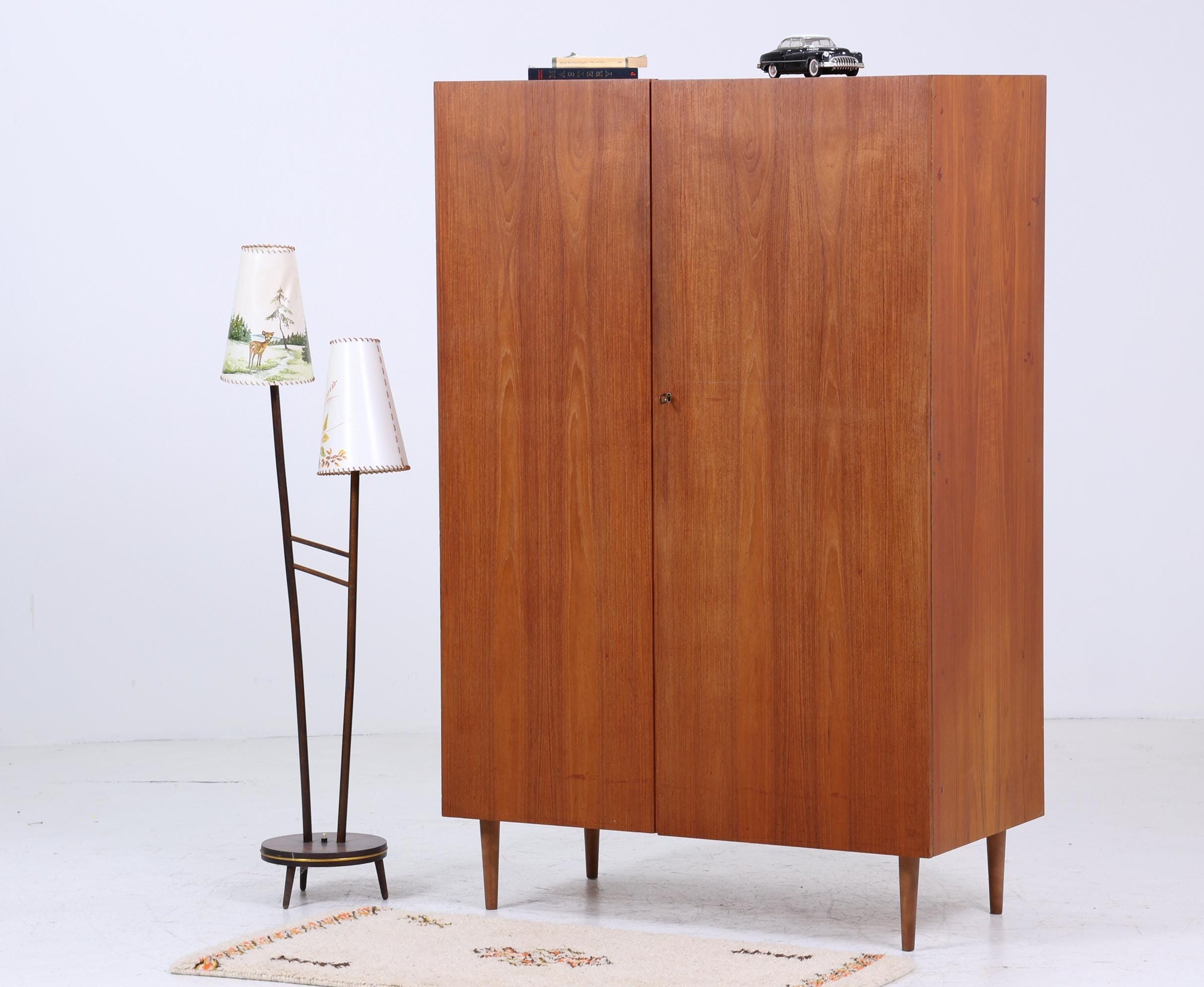 Vintage Kleiderschrank im Mid Century Design, 60er Jahre