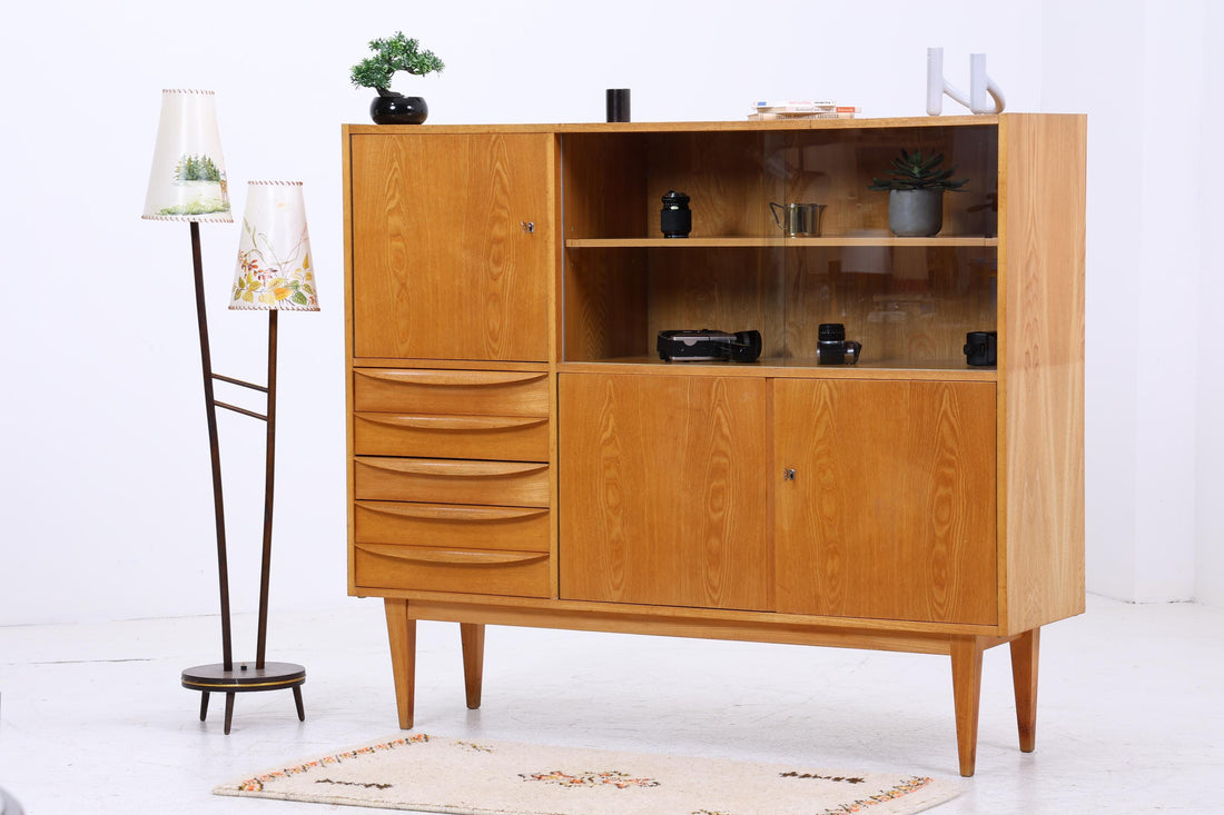 Highboard aus Teak mit viel Stauraum – Mid Century