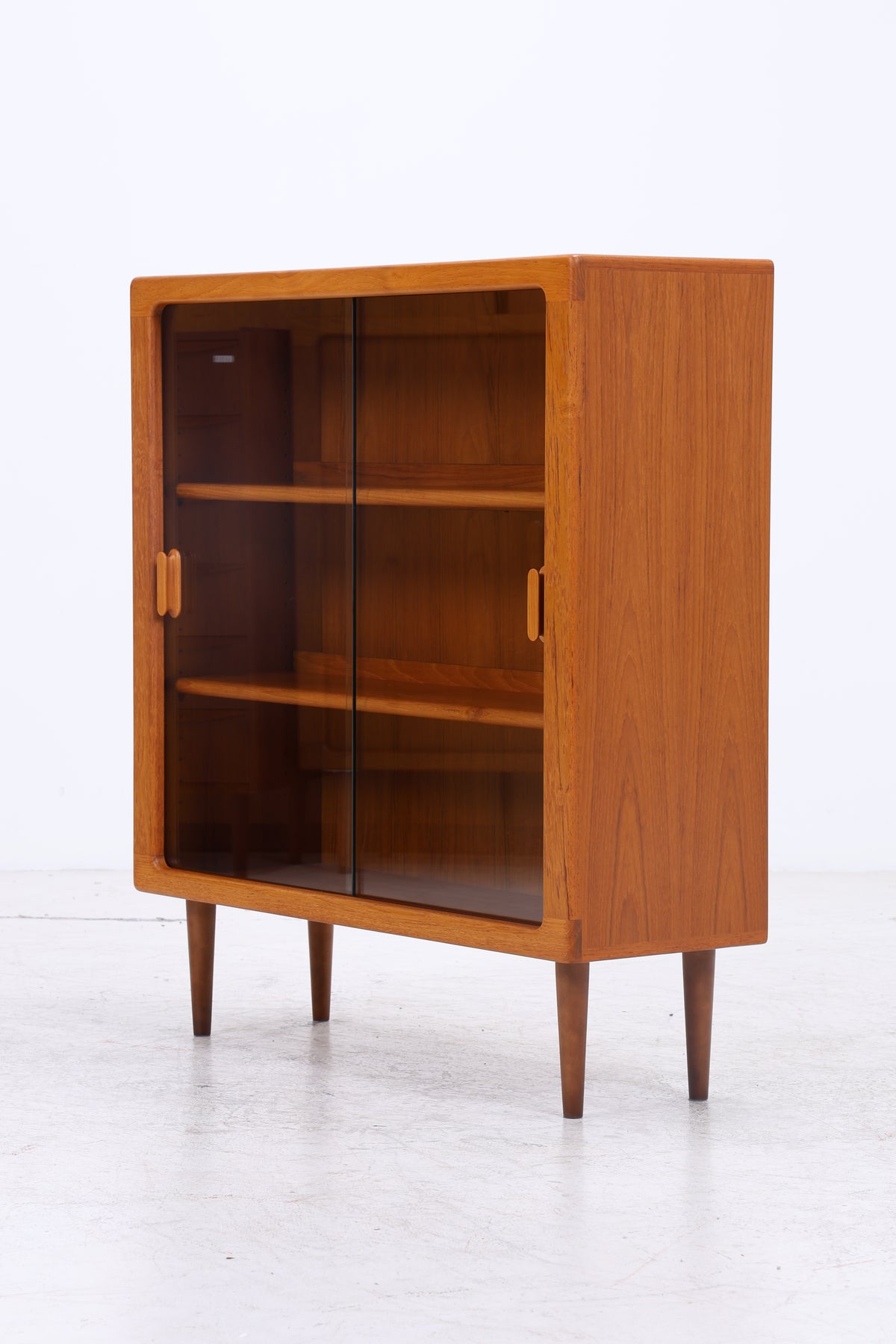 Silkeborg Vitrine | Vintage Teak | Danish Design
