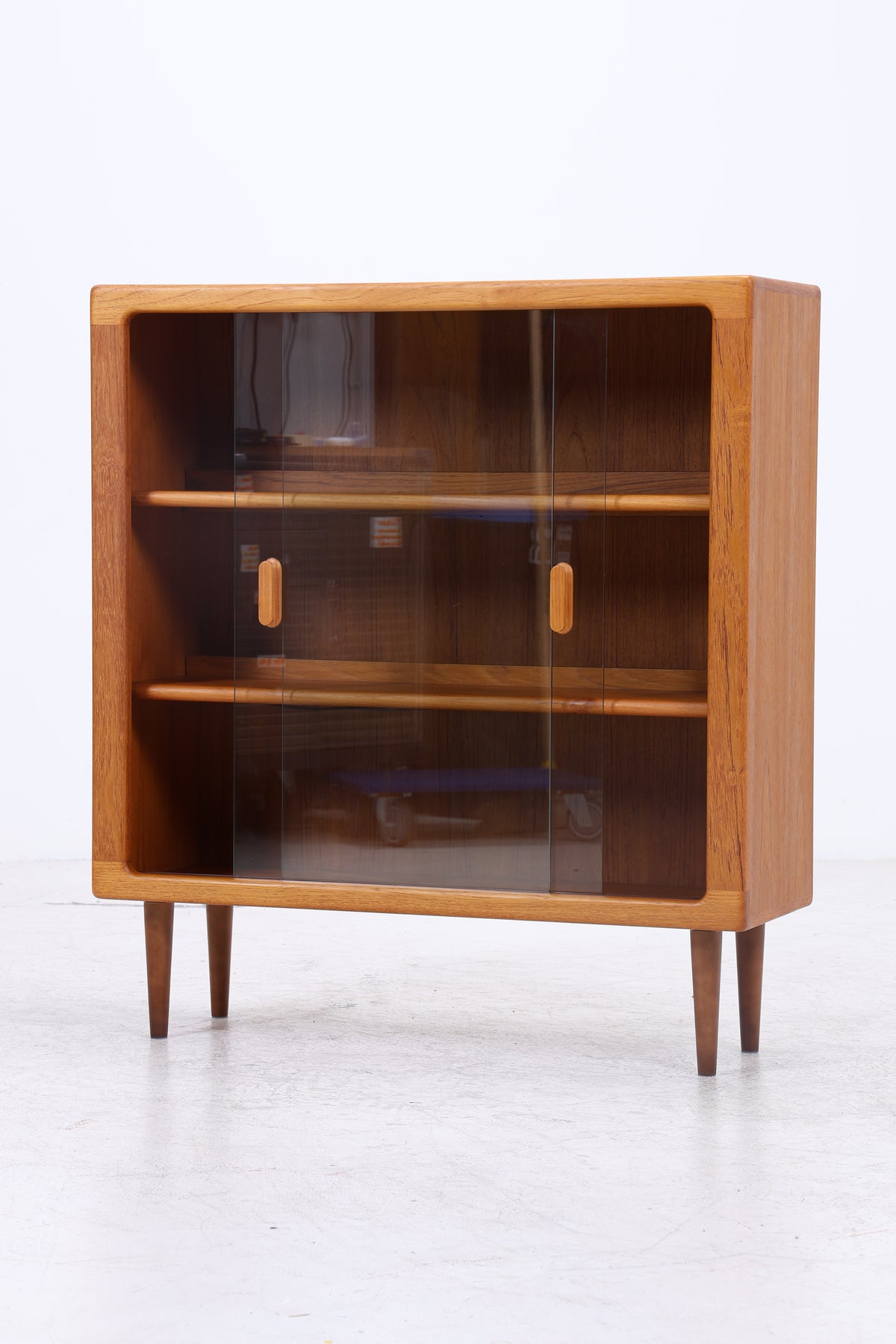 Silkeborg Vitrine | Vintage Teak | Danish Design