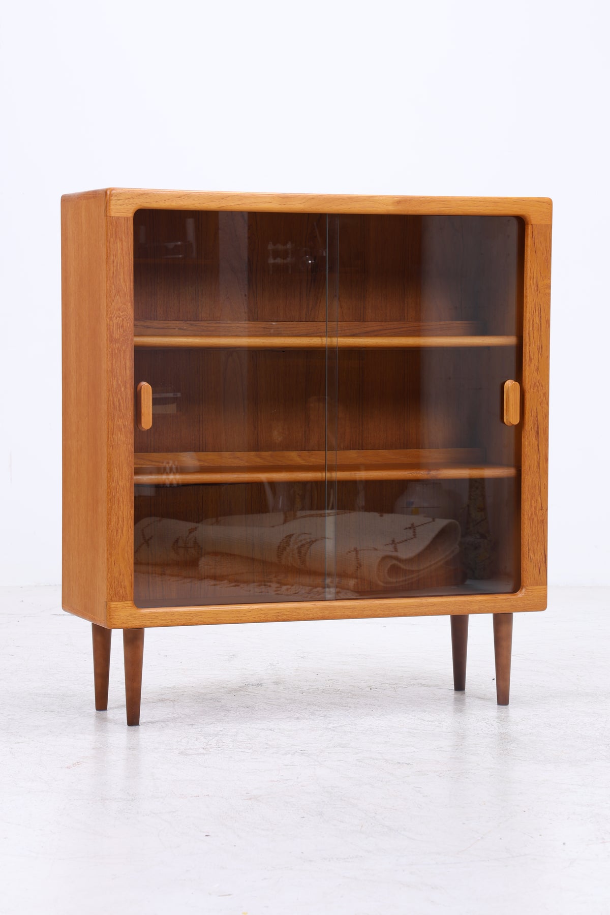 Silkeborg Vitrine | Vintage Teak | Danish Design