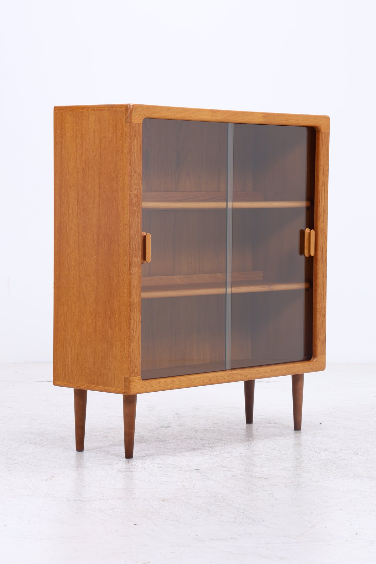 Silkeborg Vitrine | Vintage Teak | Danish Design
