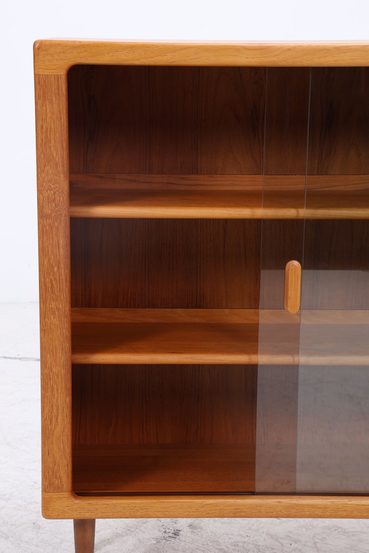 Silkeborg Vitrine | Vintage Teak | Danish Design