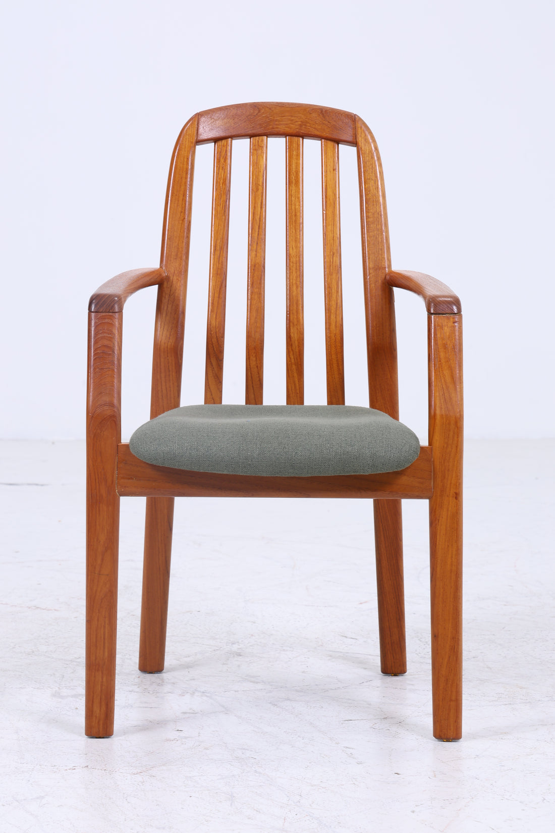 Vintage Teak Dyrlund Stuhl aus den 60ern| Mid Century Armlehnenstuhl 70er Jahre | Retro Küchenstuhl