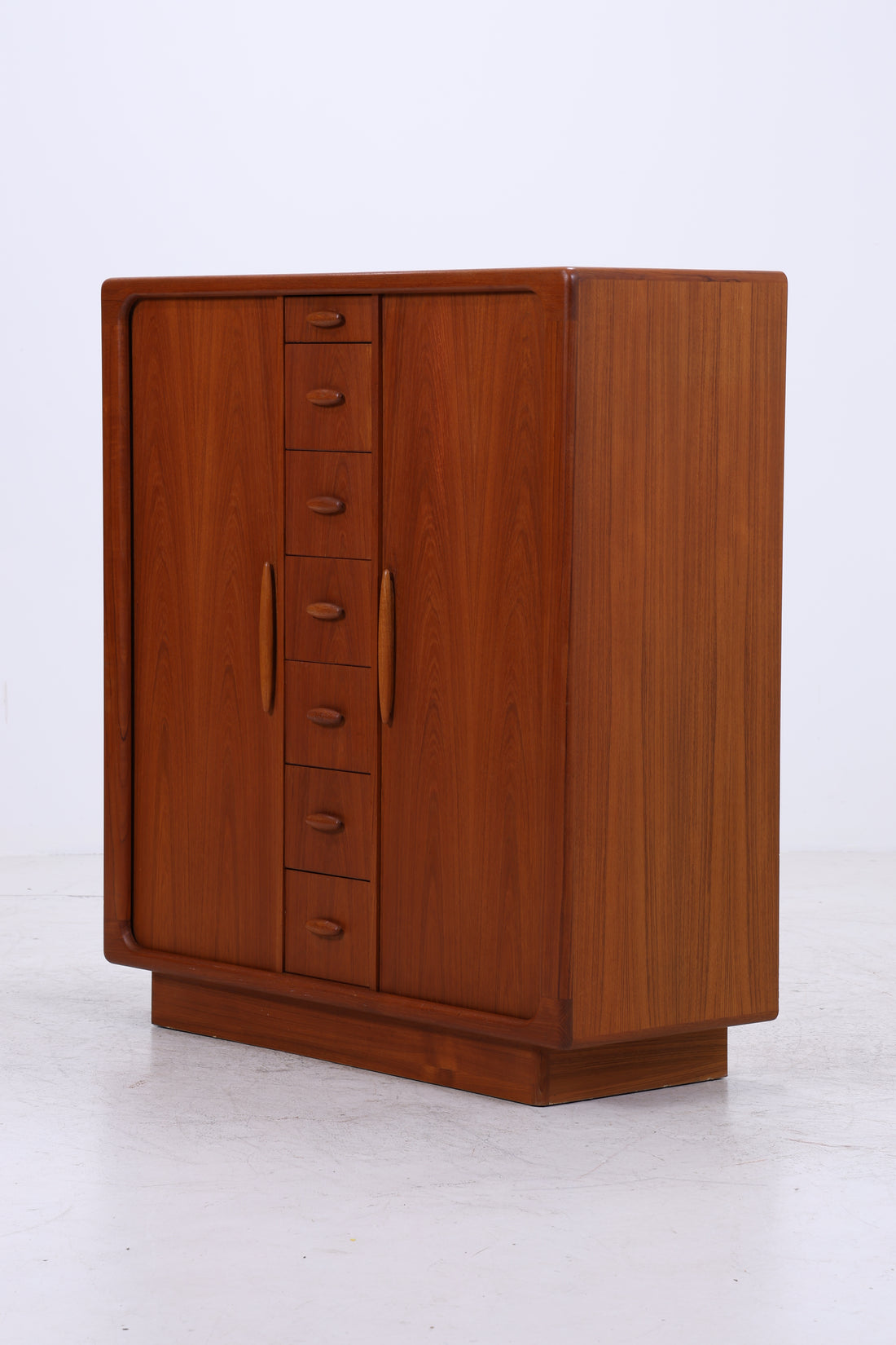Dyrlund Herrenschrank Teak | Danish Design Cabinet | Vintage Lamellentüren Schrank | Seltene Ausführung