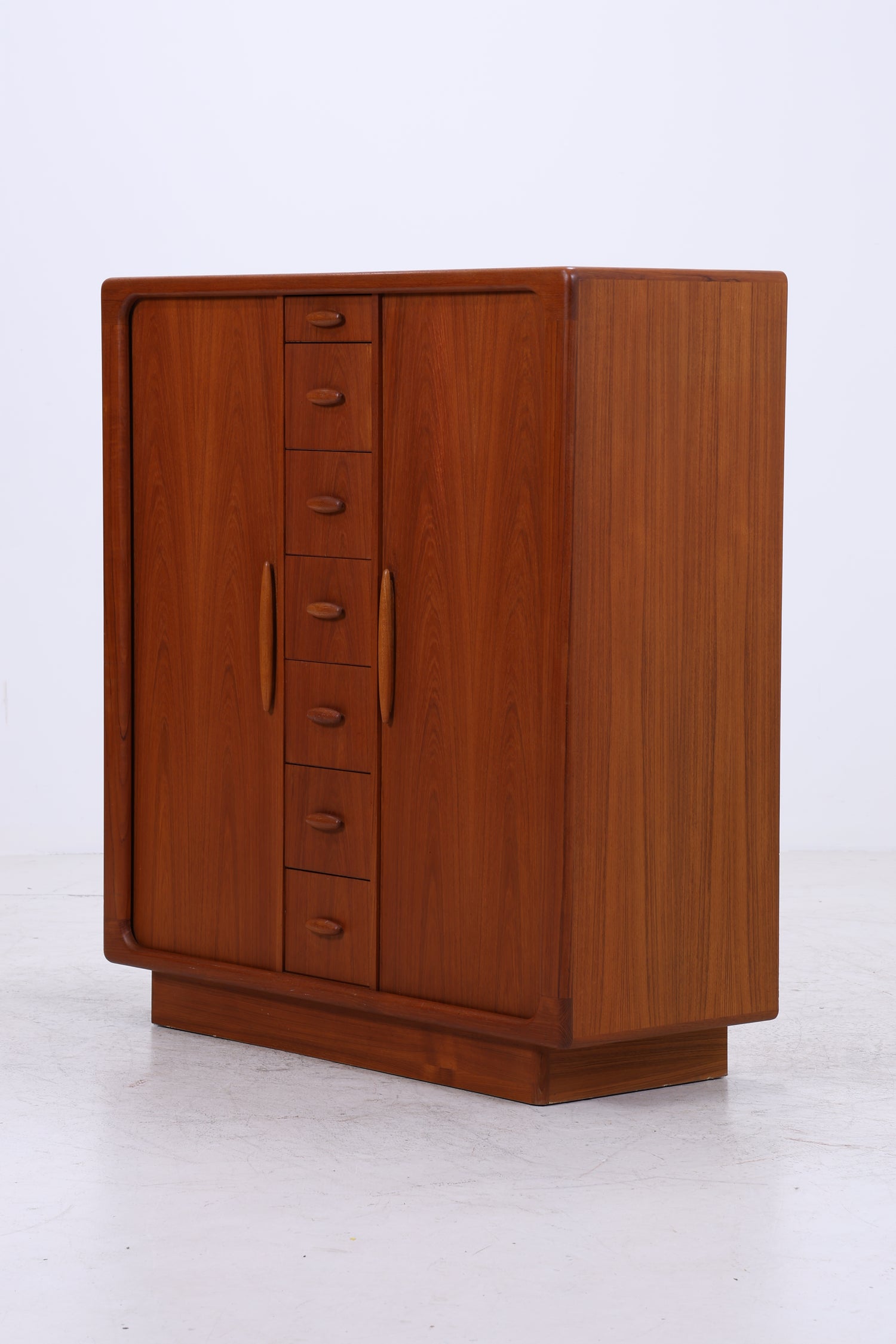 Dyrlund Herrenschrank Teak | Danish Design Cabinet | Vintage Lamellentüren Schrank | Seltene Ausführung