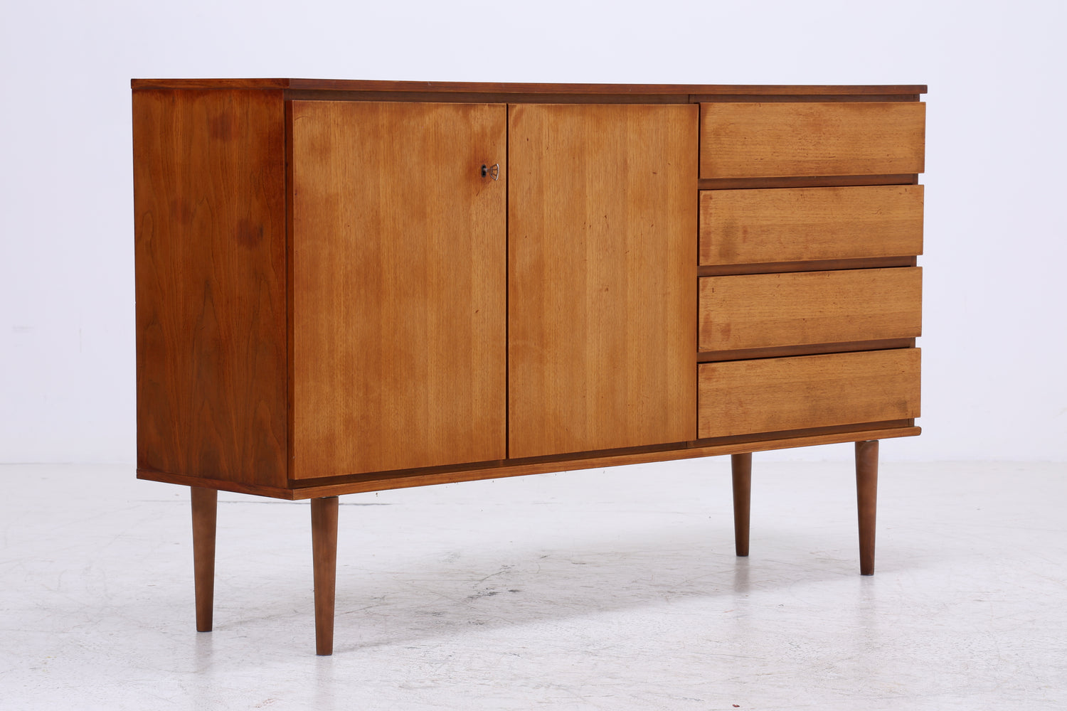 Vintage Sideboard | Mid Century Kommode | Nussbaum Anrichte 60er Jahre