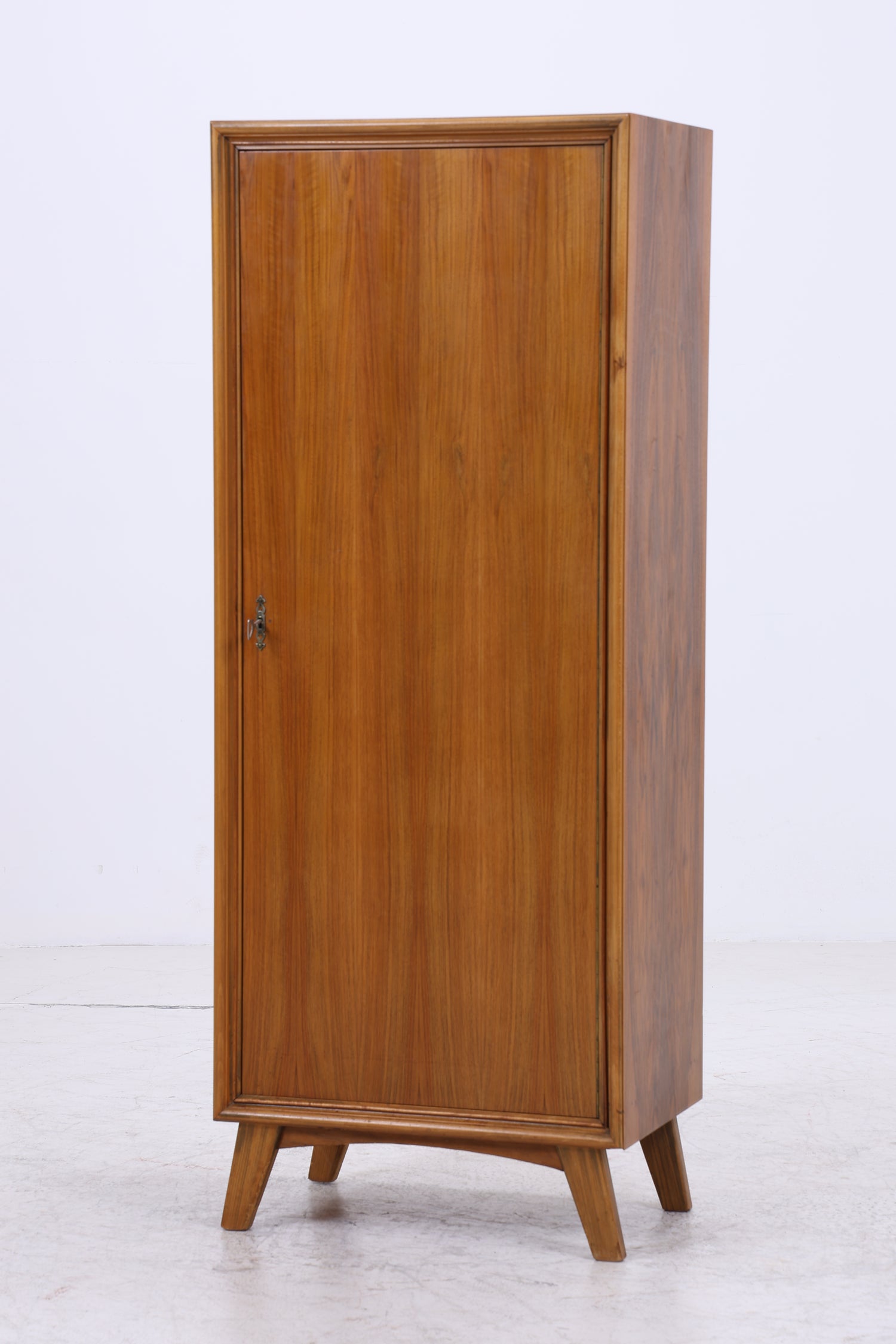 Vintage Kleiderschrank | Mid Century Schrank | 60er Jahre