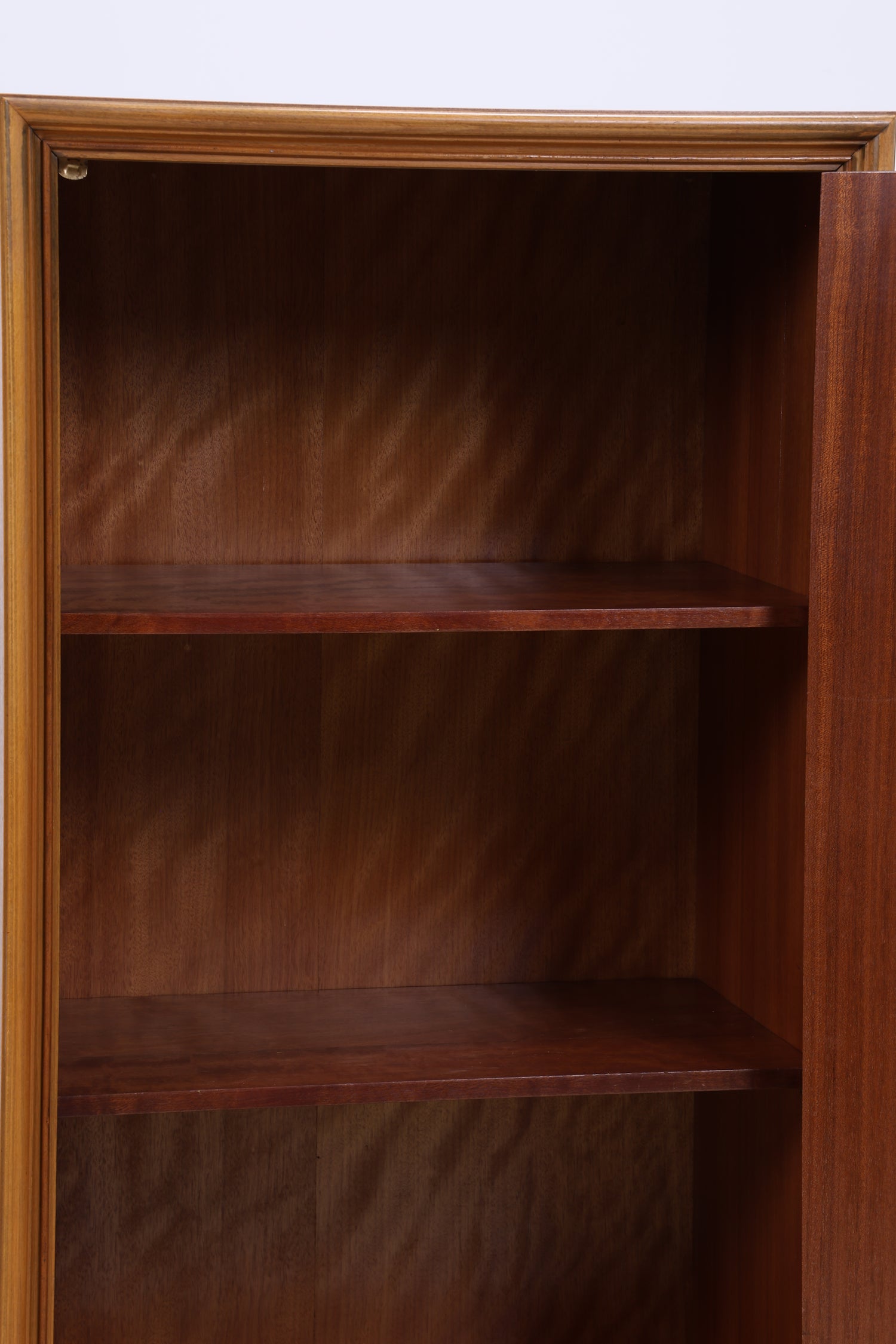 Vintage Kleiderschrank | Mid Century Schrank | 60er Jahre