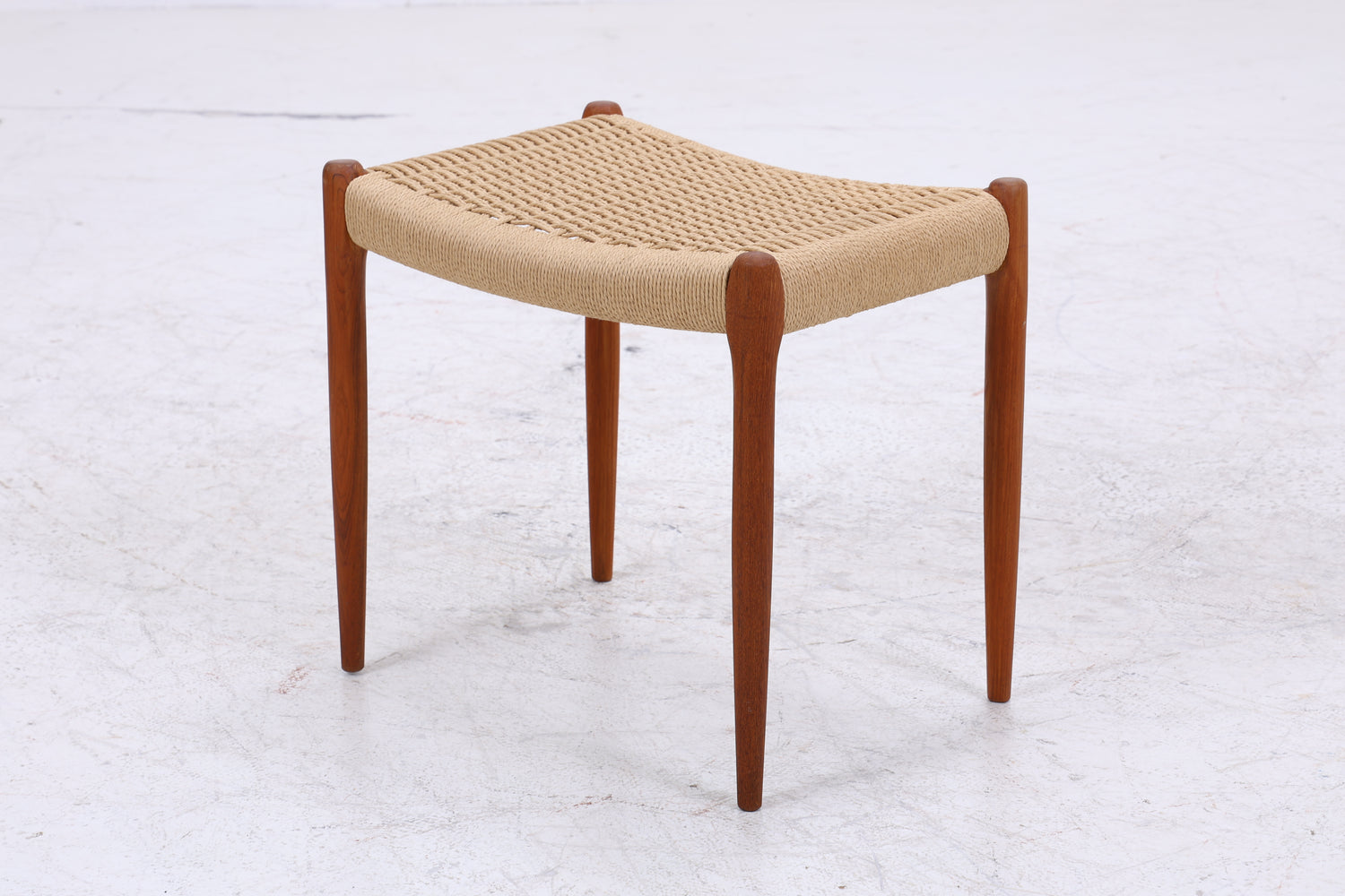 Niels Otto Møller Hocker | Modell 80A | Teak | Danish Design