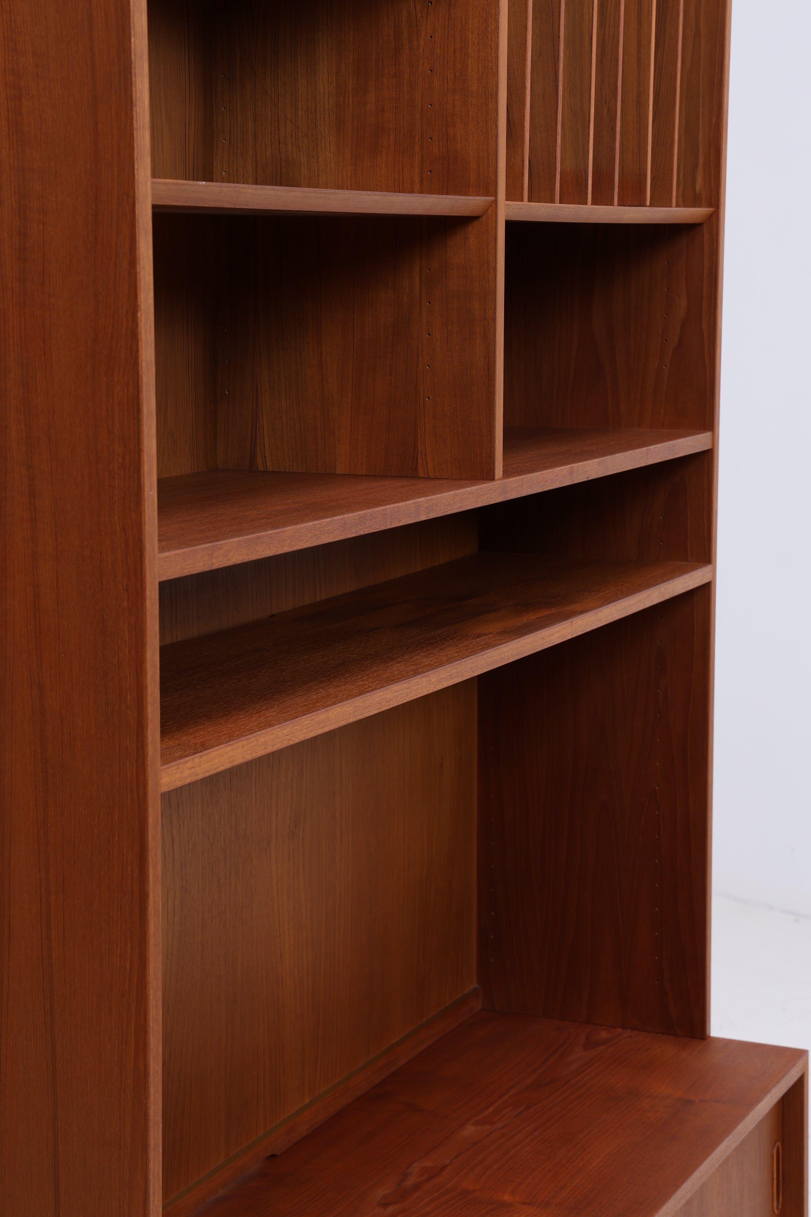 Poul Hundevad Teak Regalwand | Danish Design | Mid Century Schrank