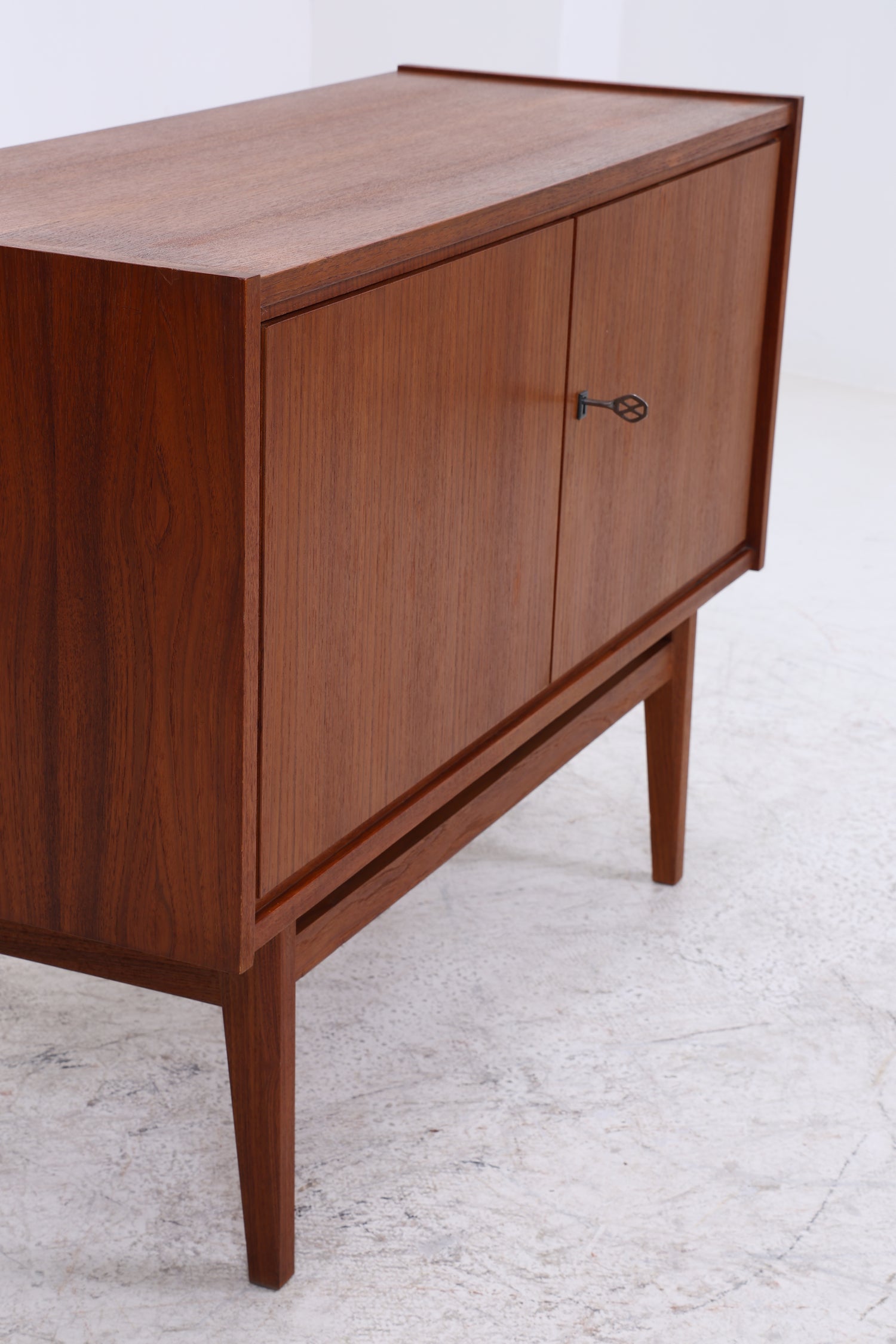 Vintage Teak Kommode | Mid Century Schrank | Danish Design