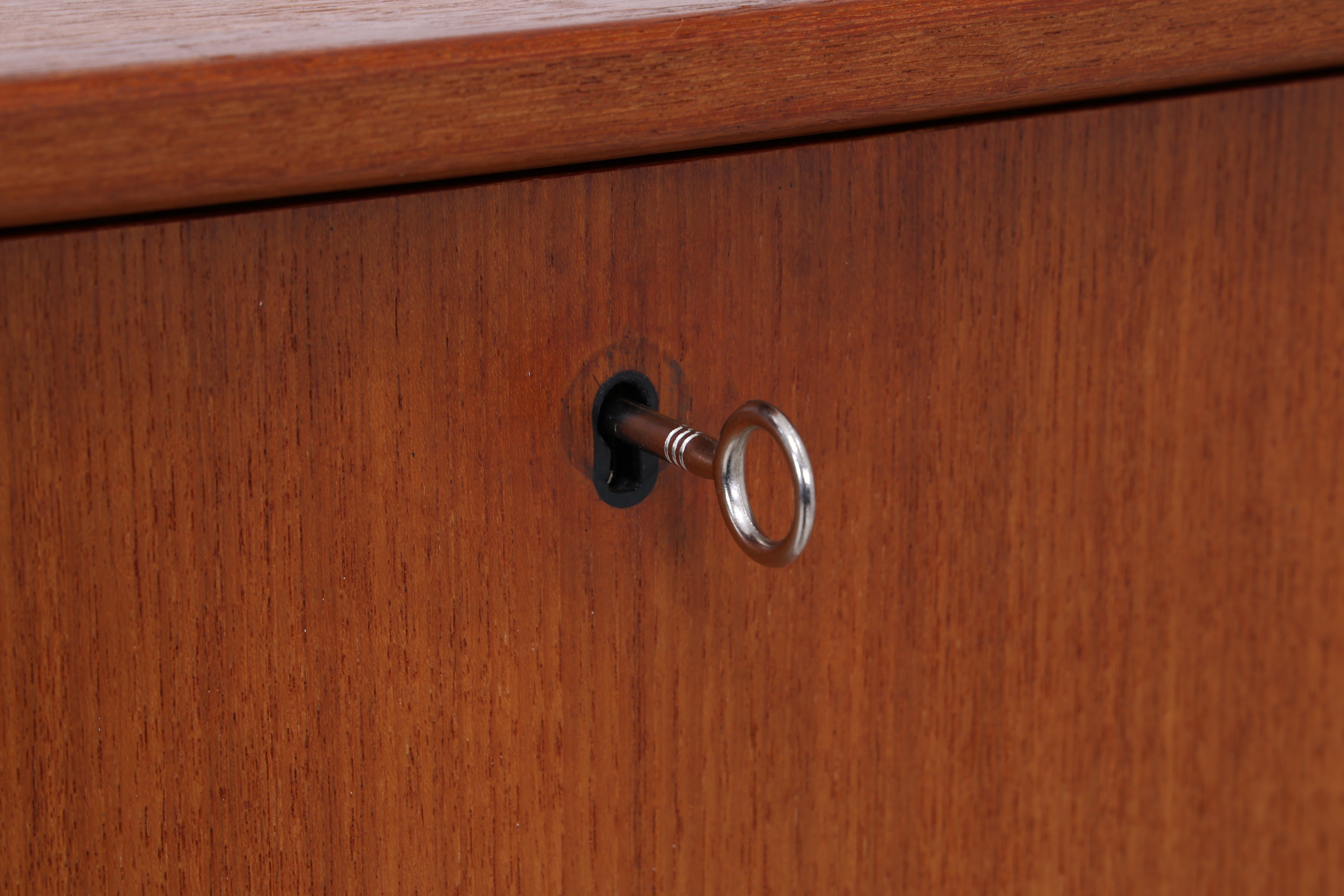 Vintage Teak Highboard von Heinrich Riestenpatt | Mid Century Schrank | Danish Design