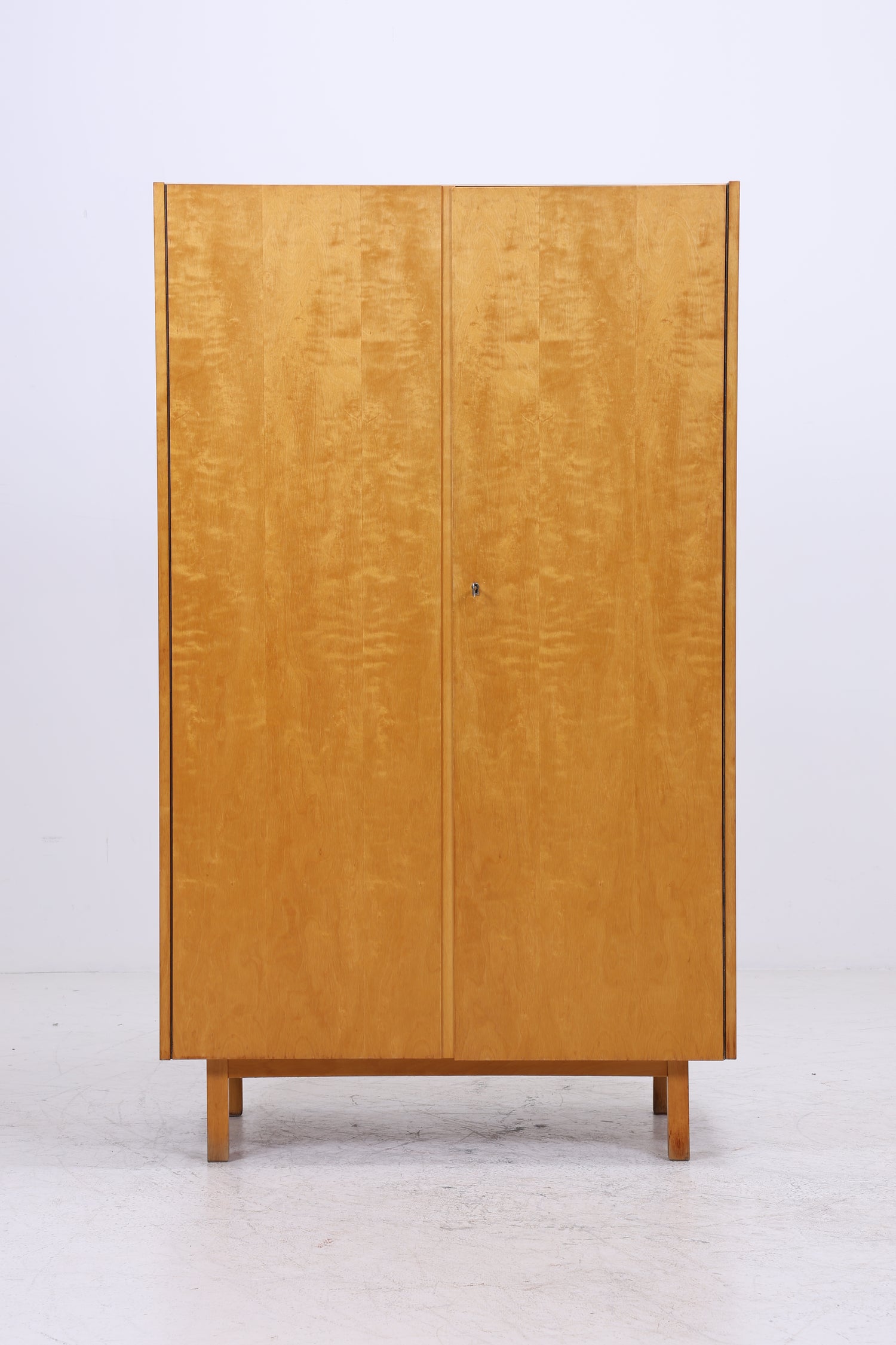 Vintage Hellerau Kleiderschrank | Mid Century Birke Wäscheschrank| DDR Design