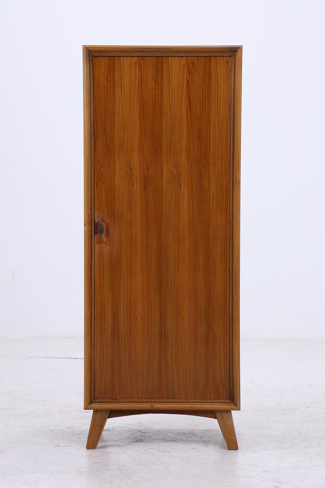 Vintage Wäscheschrank | Mid Century Schrank | 50er 60er Jahre