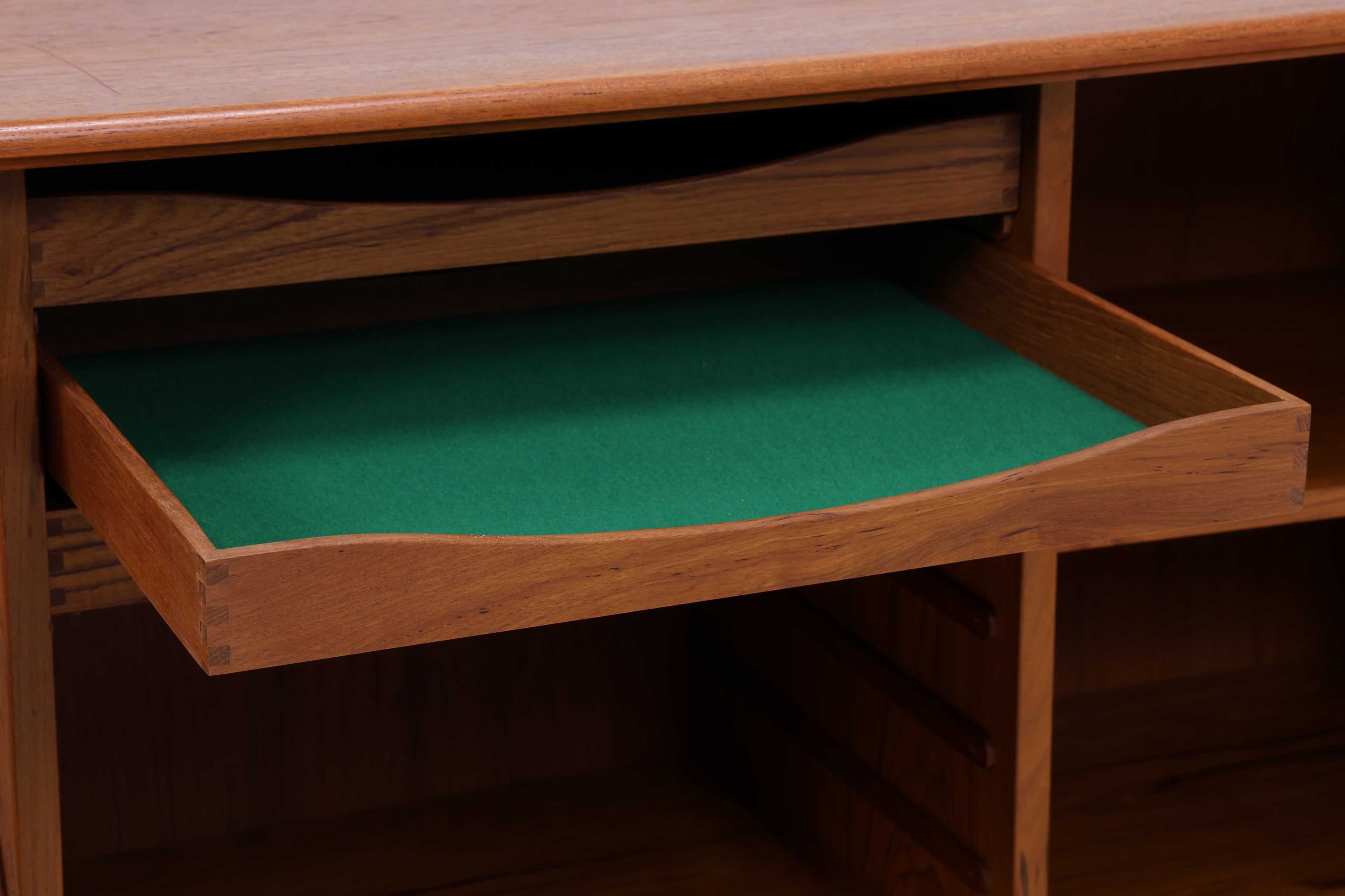 Axel Christensen Teak Sideboard | Aco Møbler | Danish Design