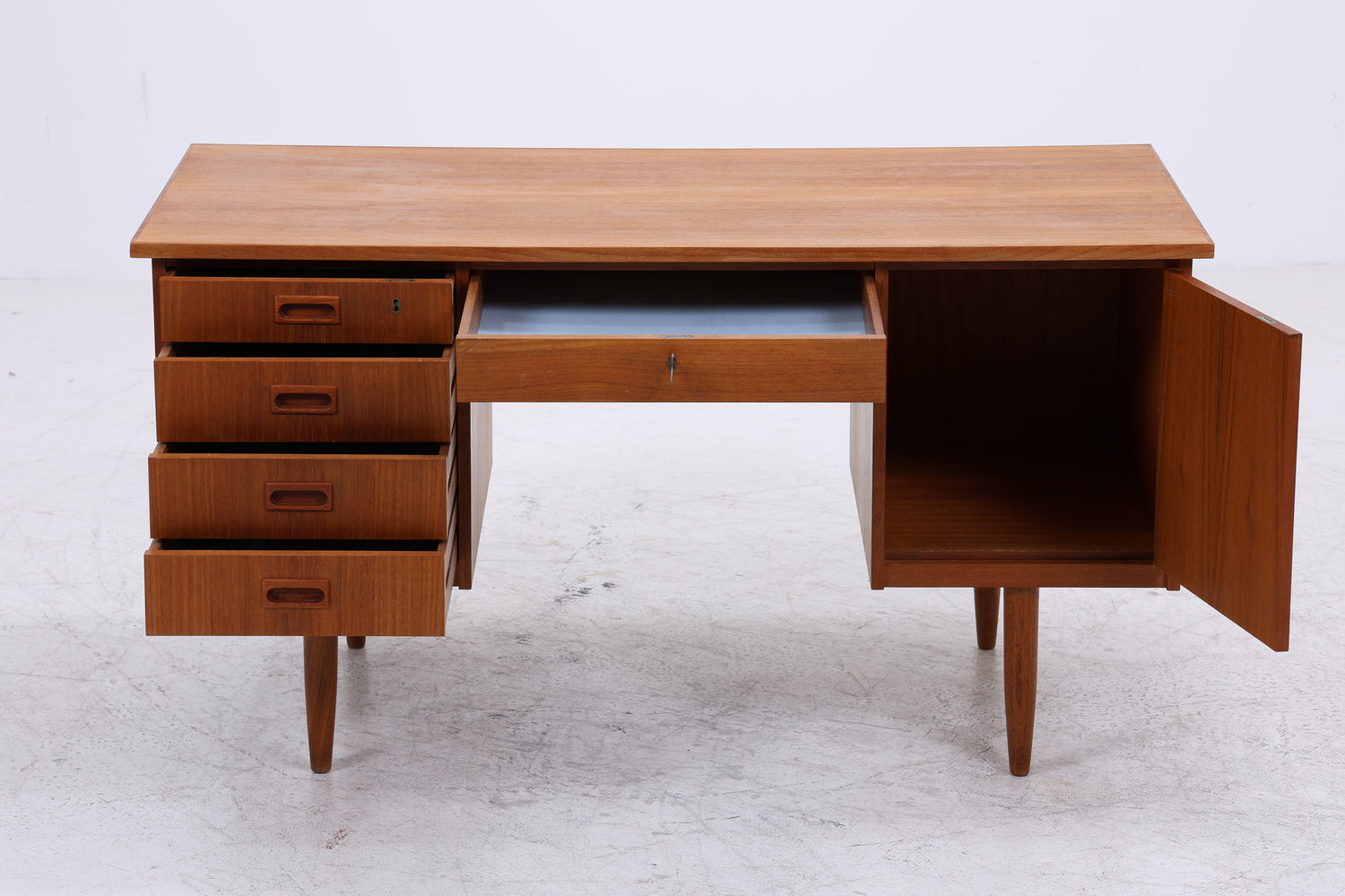 Vintage Teak Schreibtisch | Mid Century Arbeitstisch | Danish Design