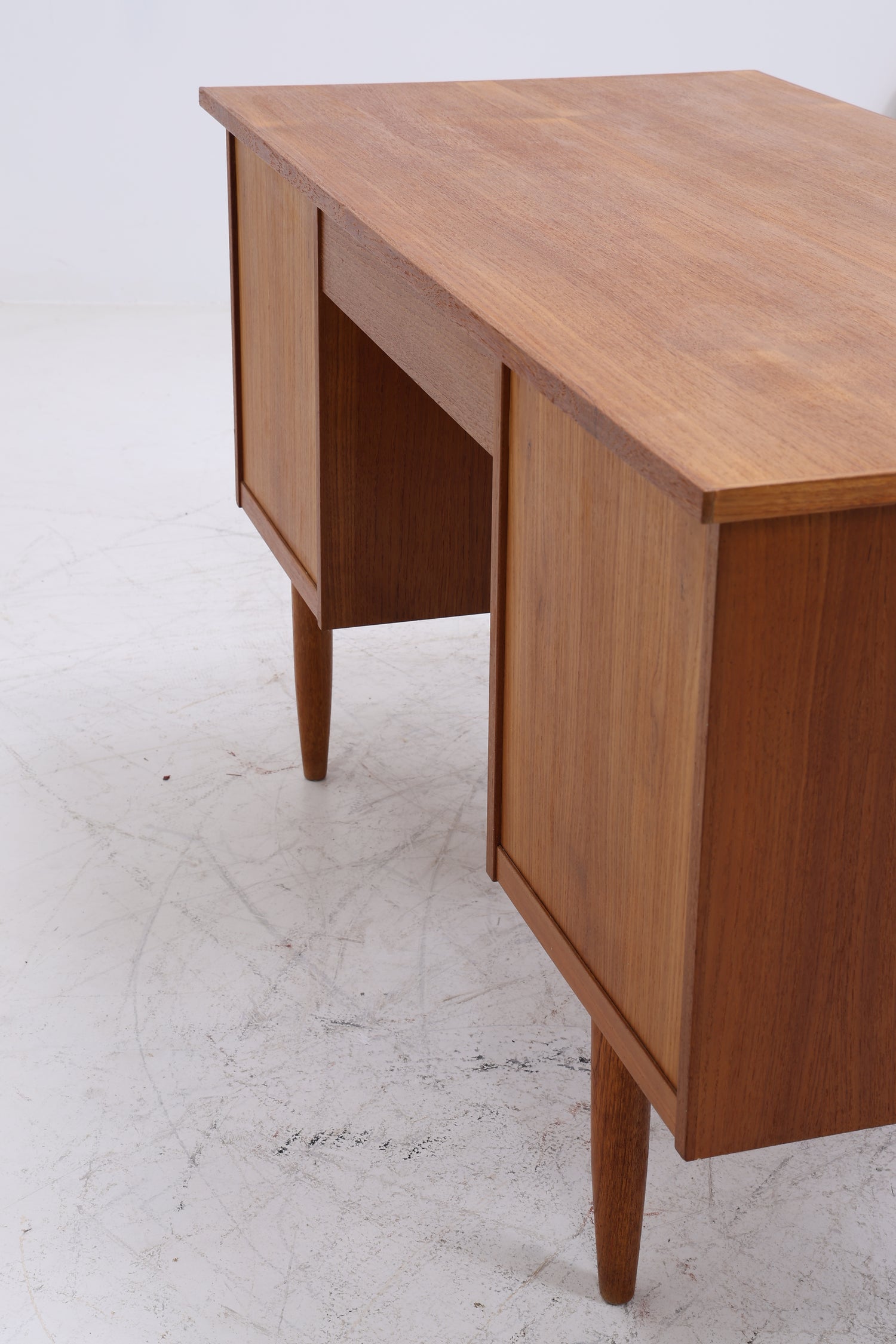 Vintage Teak Schreibtisch | Mid Century Arbeitstisch | Danish Design