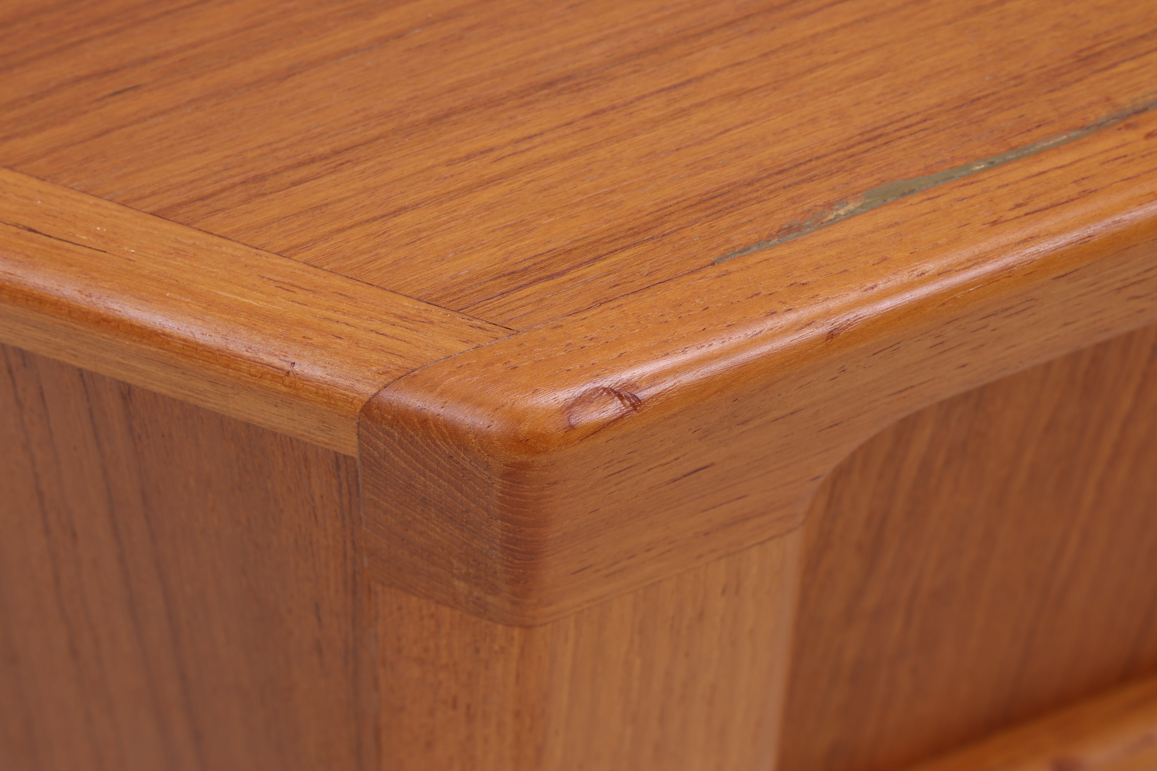 Vintage Dyrlund Teak Eckkommode | Danish Design | Mid Century Kommode