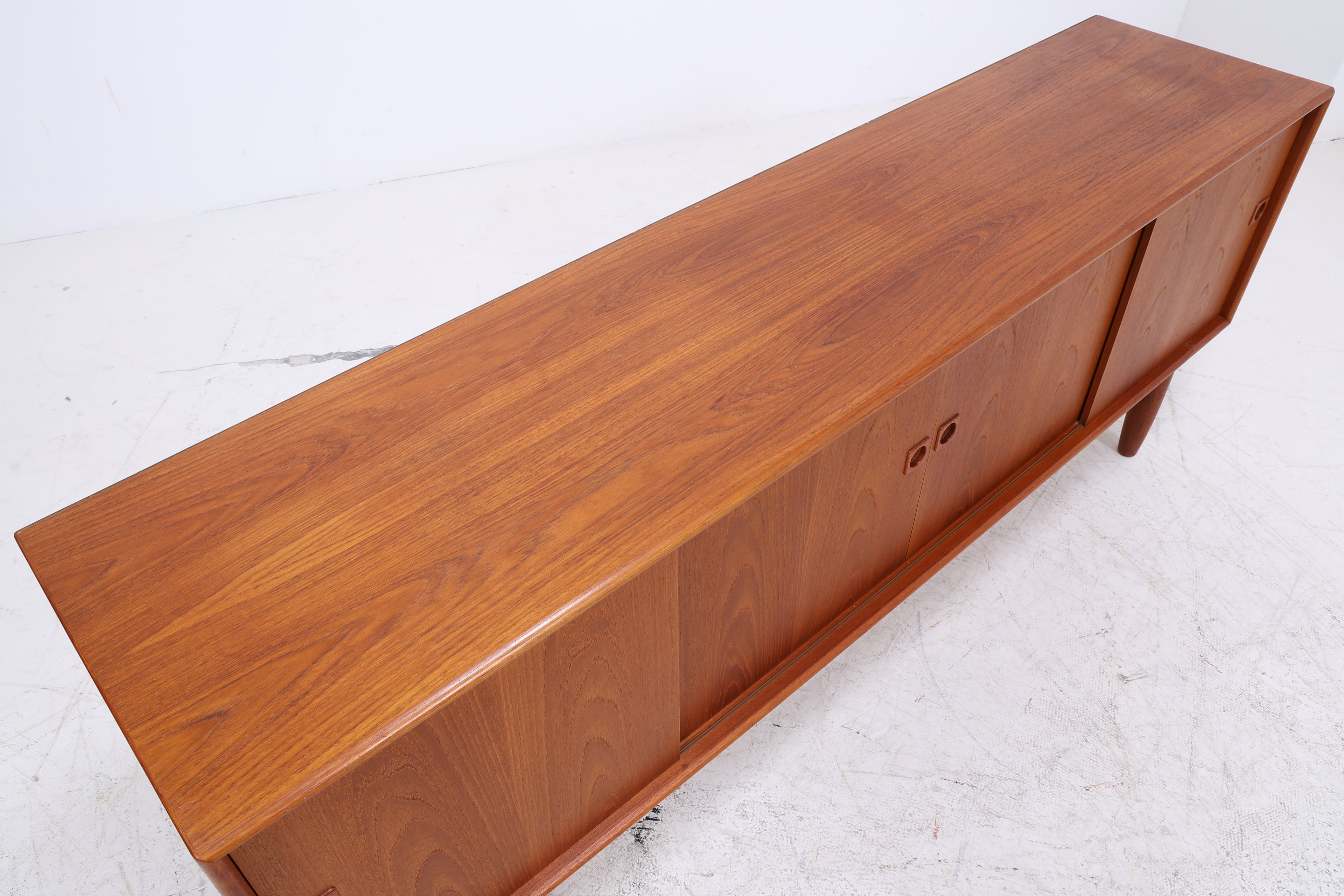 Vintage Teak Sideboard | Danish Design | Mid Century Anrichte