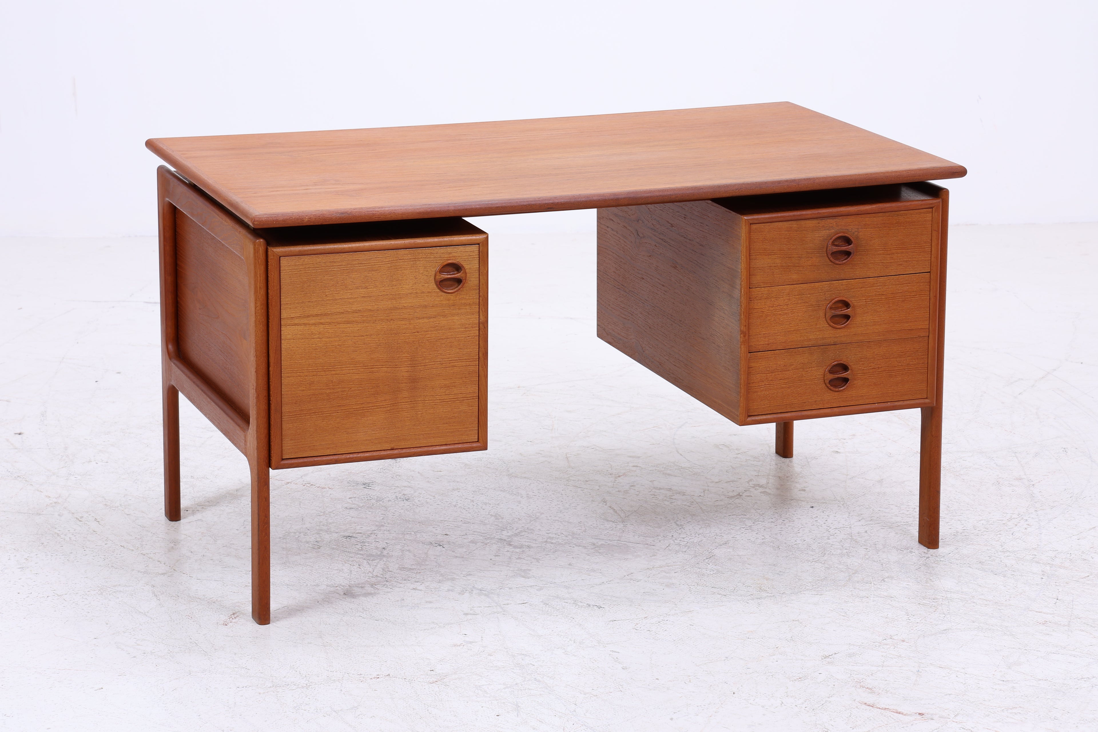 Vintage Teak Schreibtisch von Arne Vodder | Mid Century Arbeitstisch | Danish Design