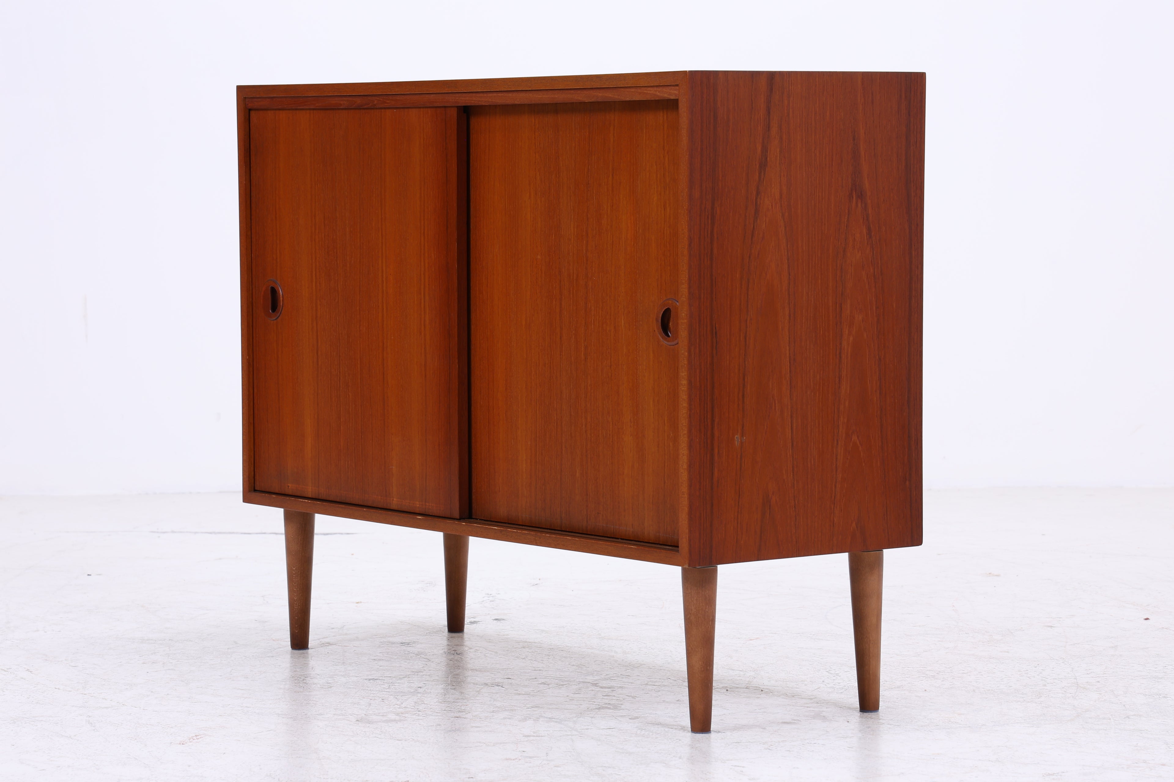 Vintage Teak Kommode von Musterring  | Mid Century Schiebetürenschrank | Danish Design