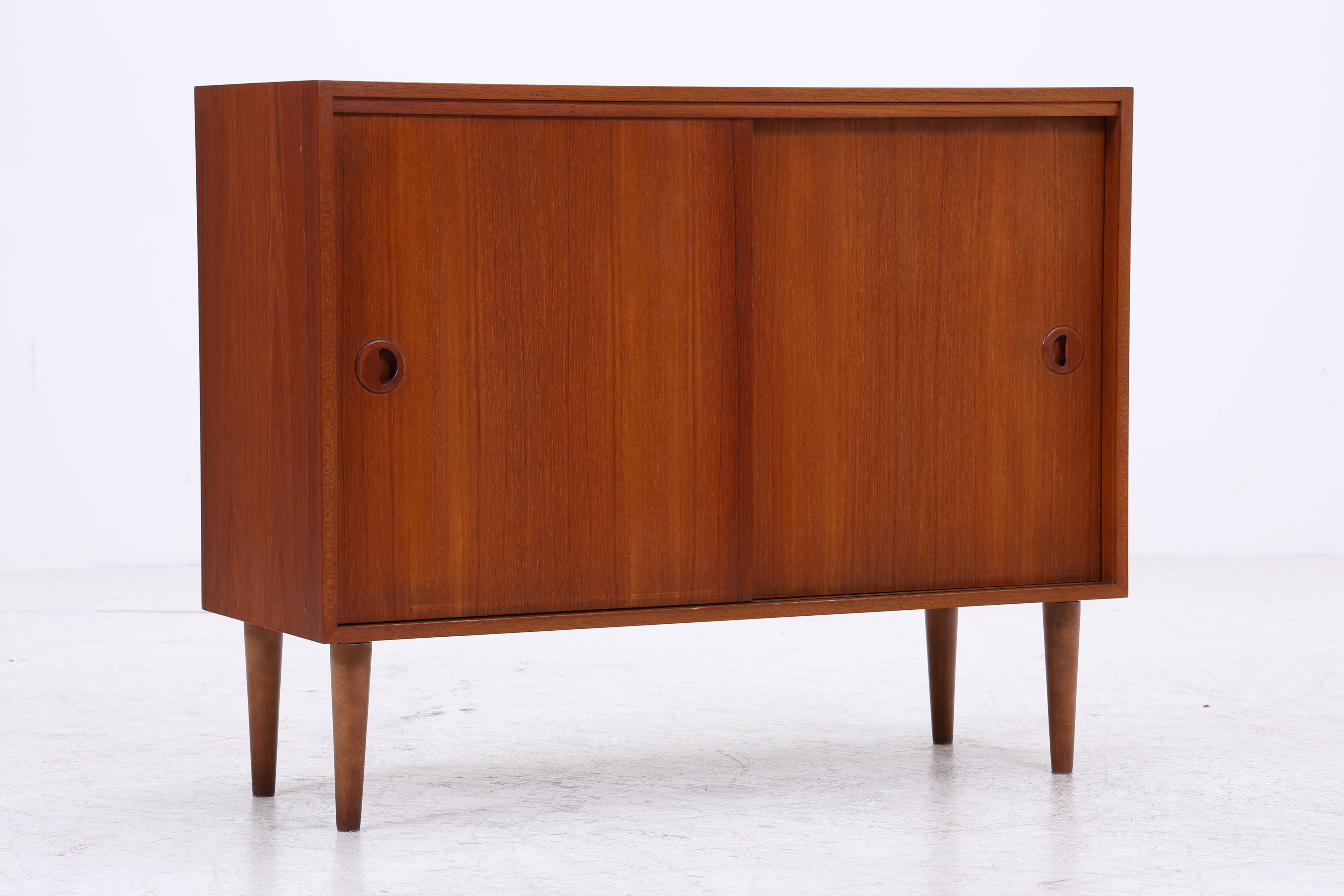 Vintage Teak Kommode von Musterring  | Mid Century Schiebetürenschrank | Danish Design