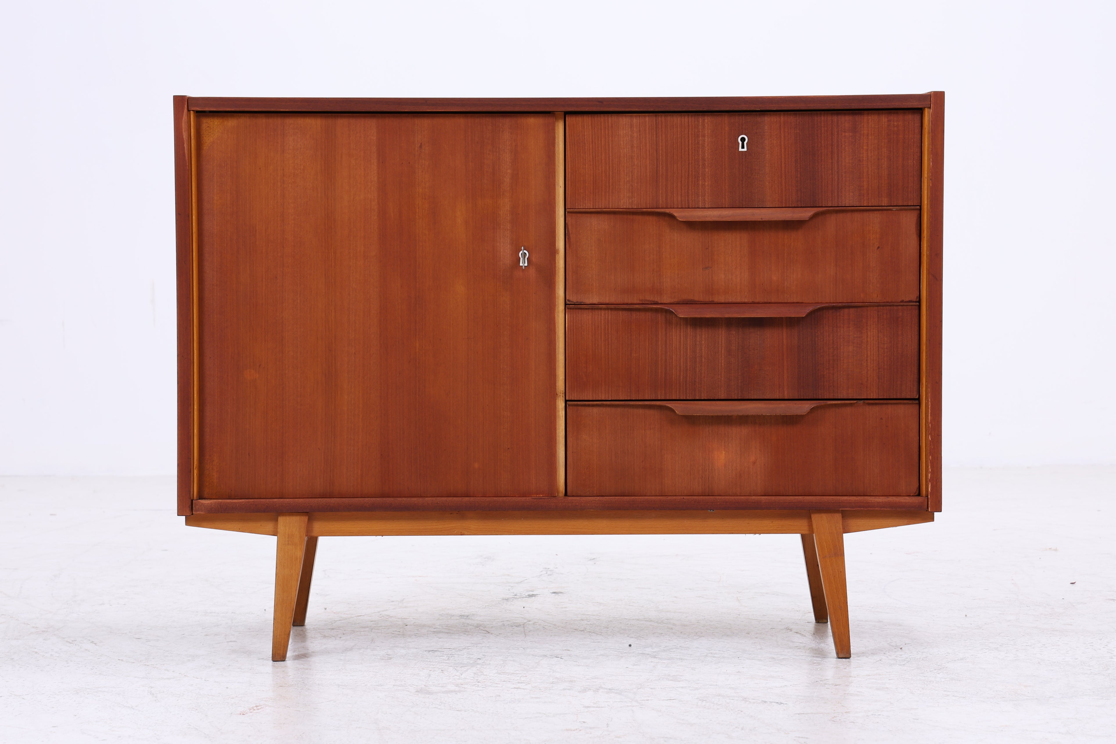 Vintage Nussbaum Kommode | Mid Century Schubladenkommode | 60er Jahre