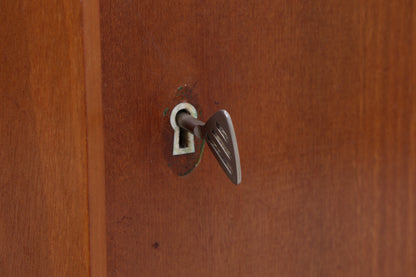 Vintage Eckkommode | Mid Century Eckschrank | 1960er Jahre