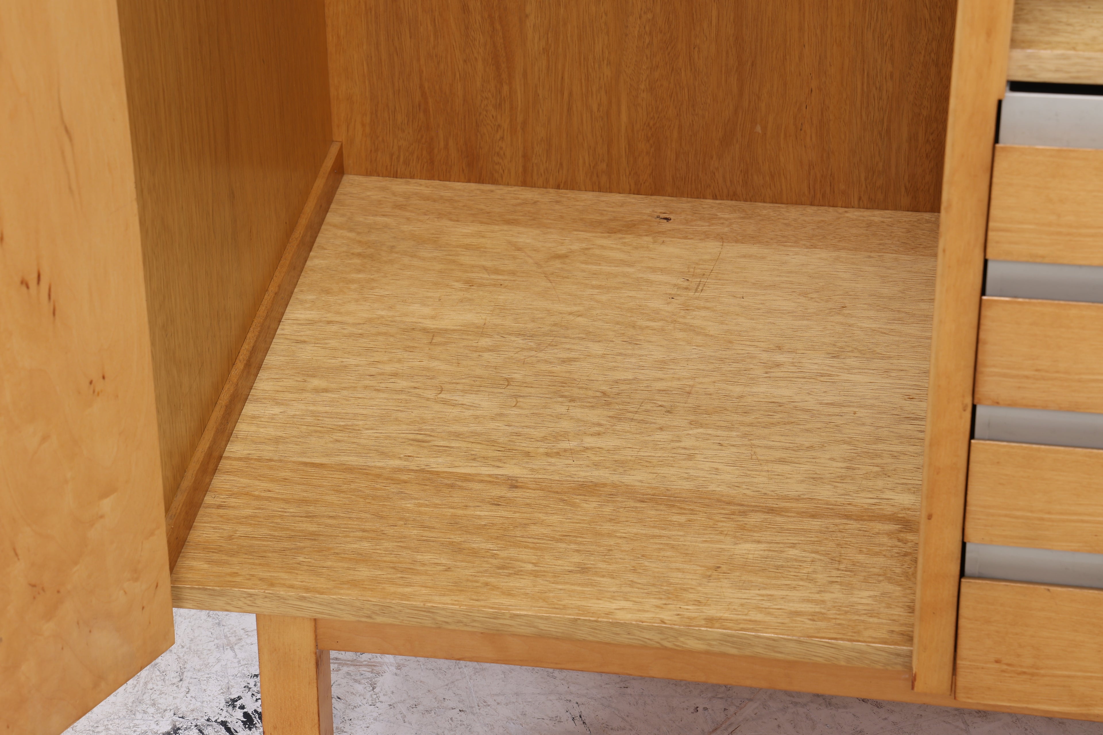 Vintage Hellerau Kleiderschrank | Birke | DDR Design Wäscheschrank | 1964