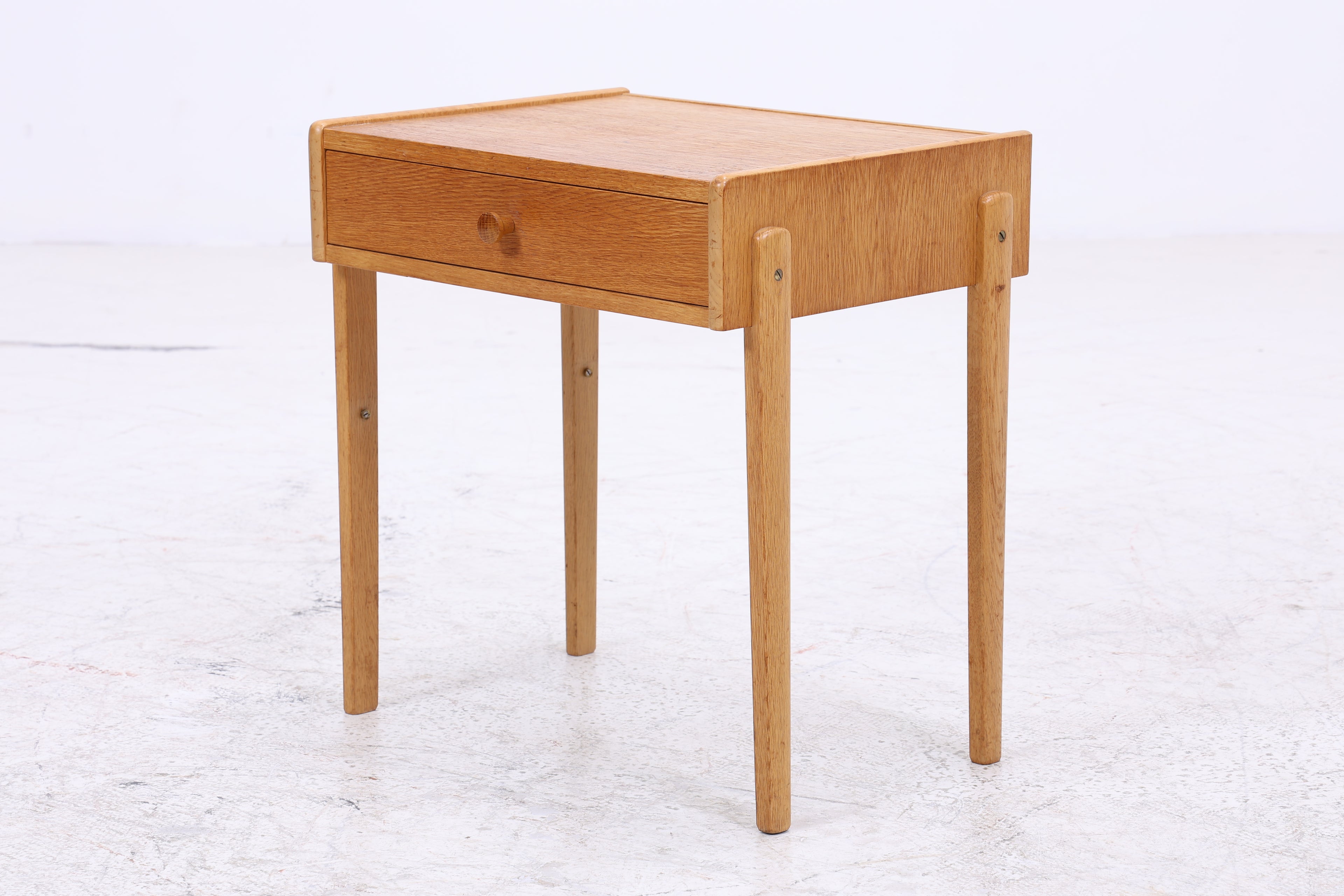 Vintage Nachttisch | Eiche Nachtschrank | Mid Century Beistelltisch