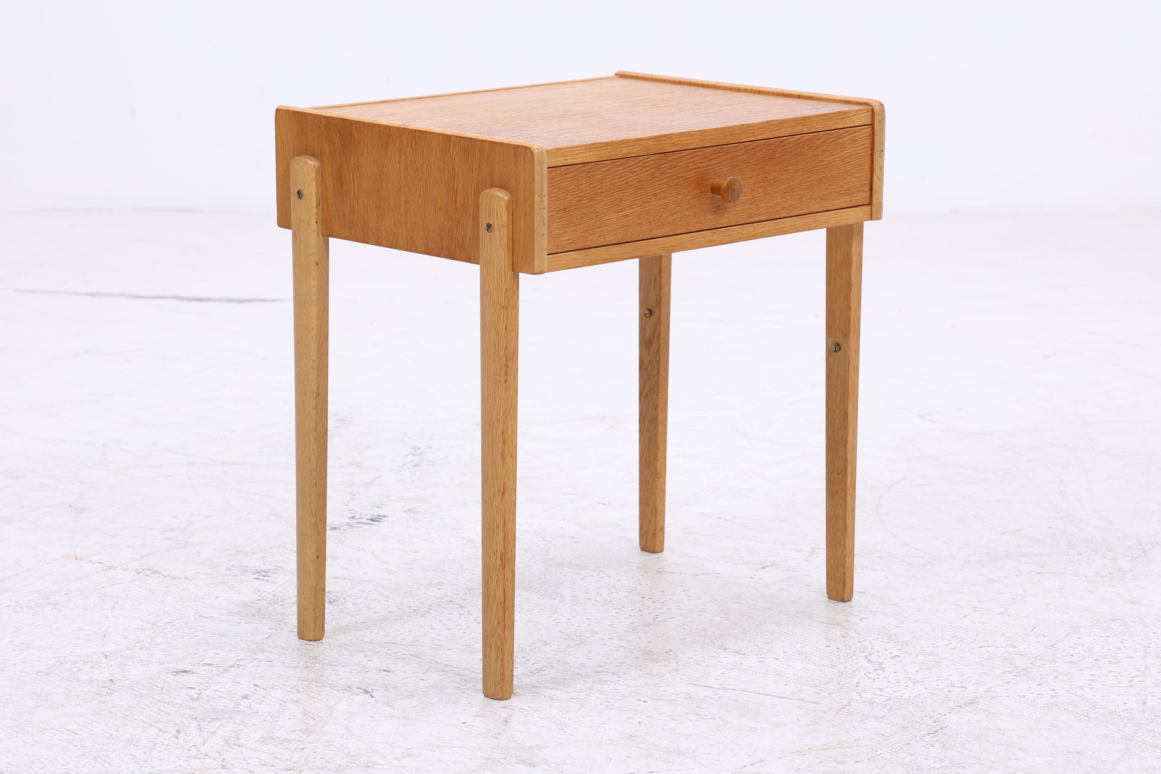 Vintage Nachttisch | Eiche Nachtschrank | Mid Century Beistelltisch