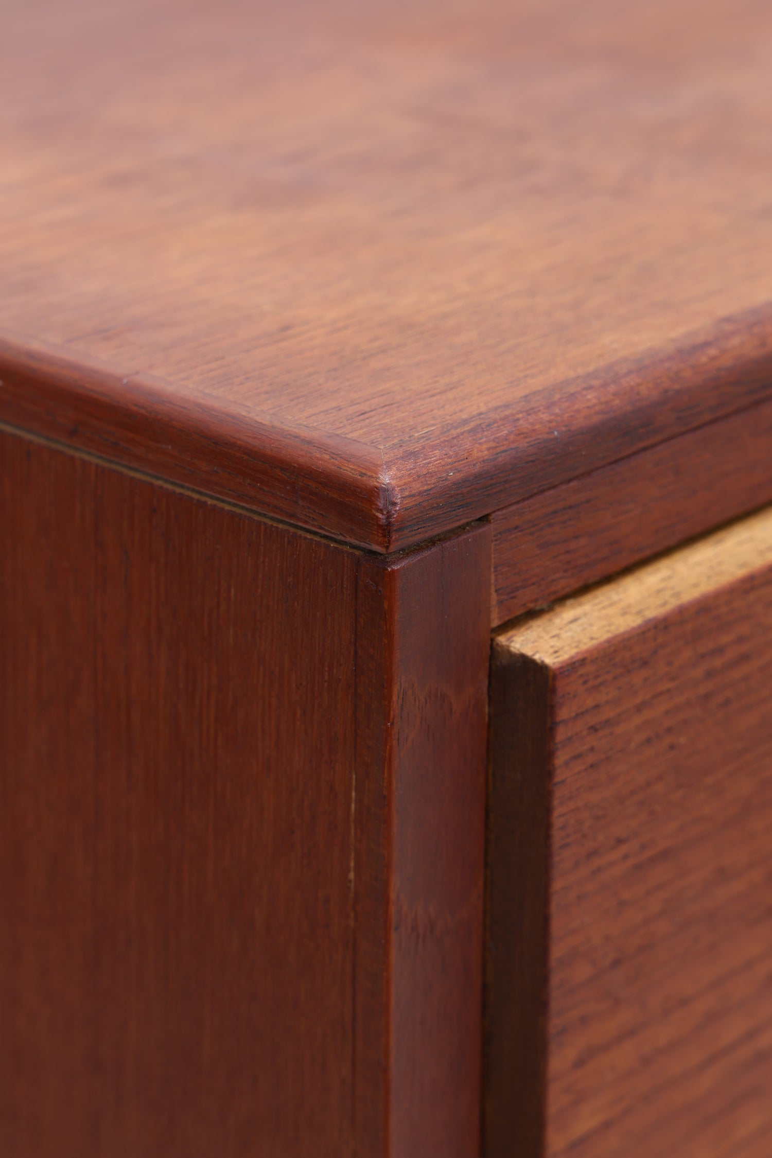 Vintage Teak Tallboy | Danish Design Kommode | 6 Schubladen