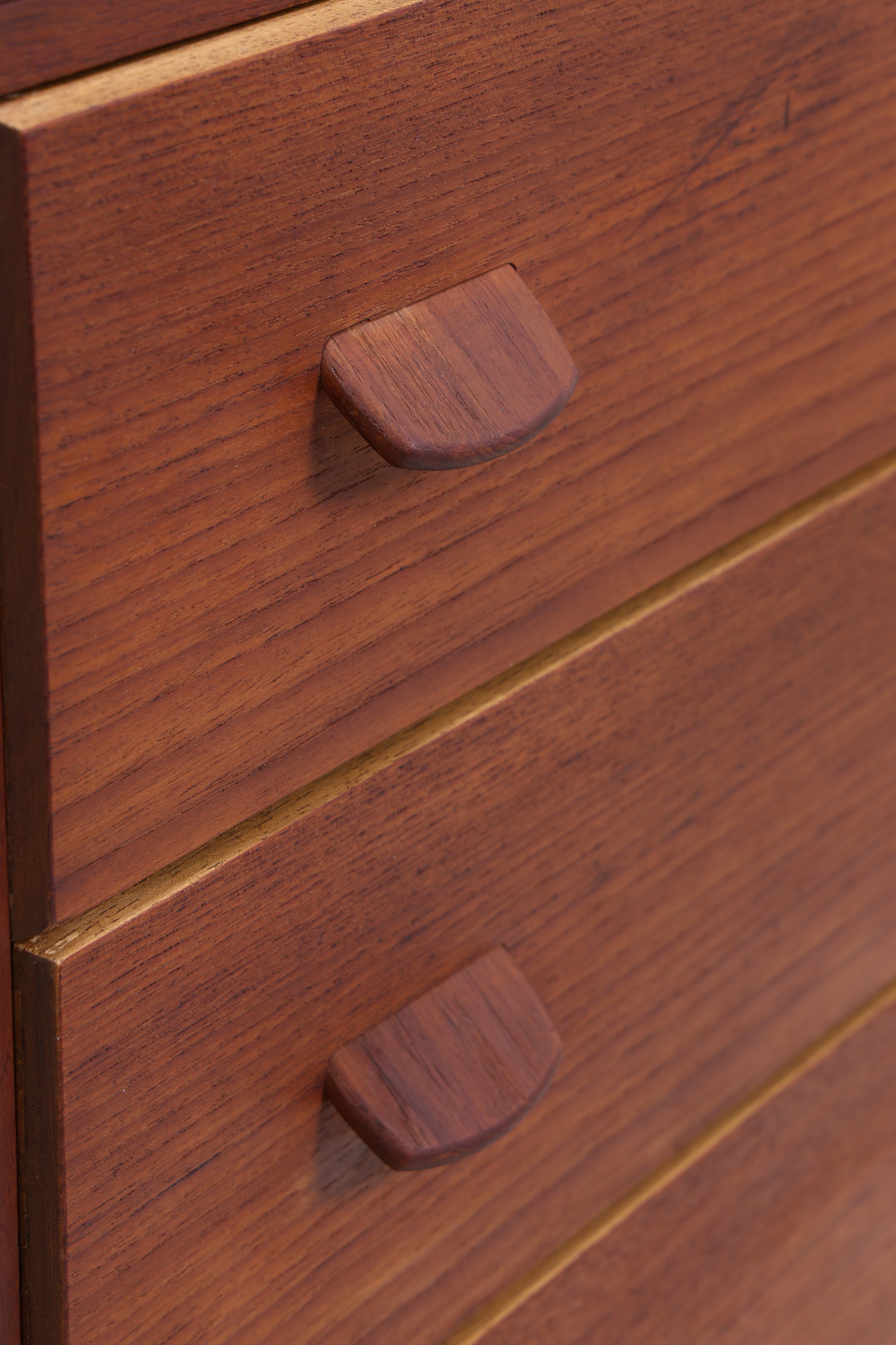 Vintage Teak Tallboy | Danish Design Kommode | 6 Schubladen