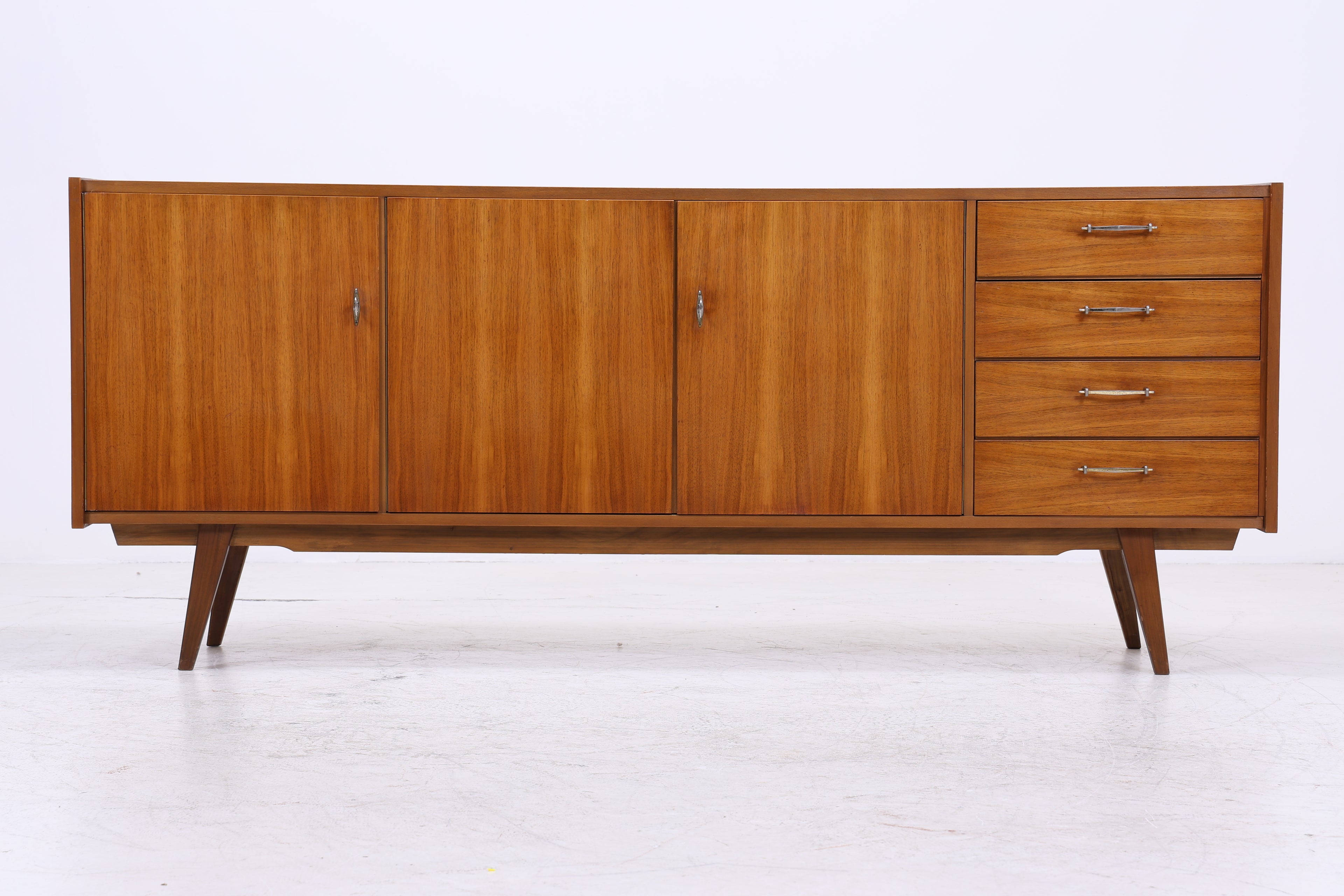 Vintage Nussbaum Sideboard | Mid Century Anrichte | 60er Jahre