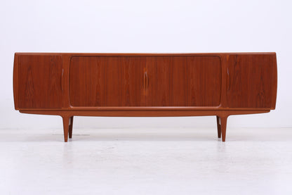Johannes Andersen Modell 19 | Teak Sideboard | Danish Design