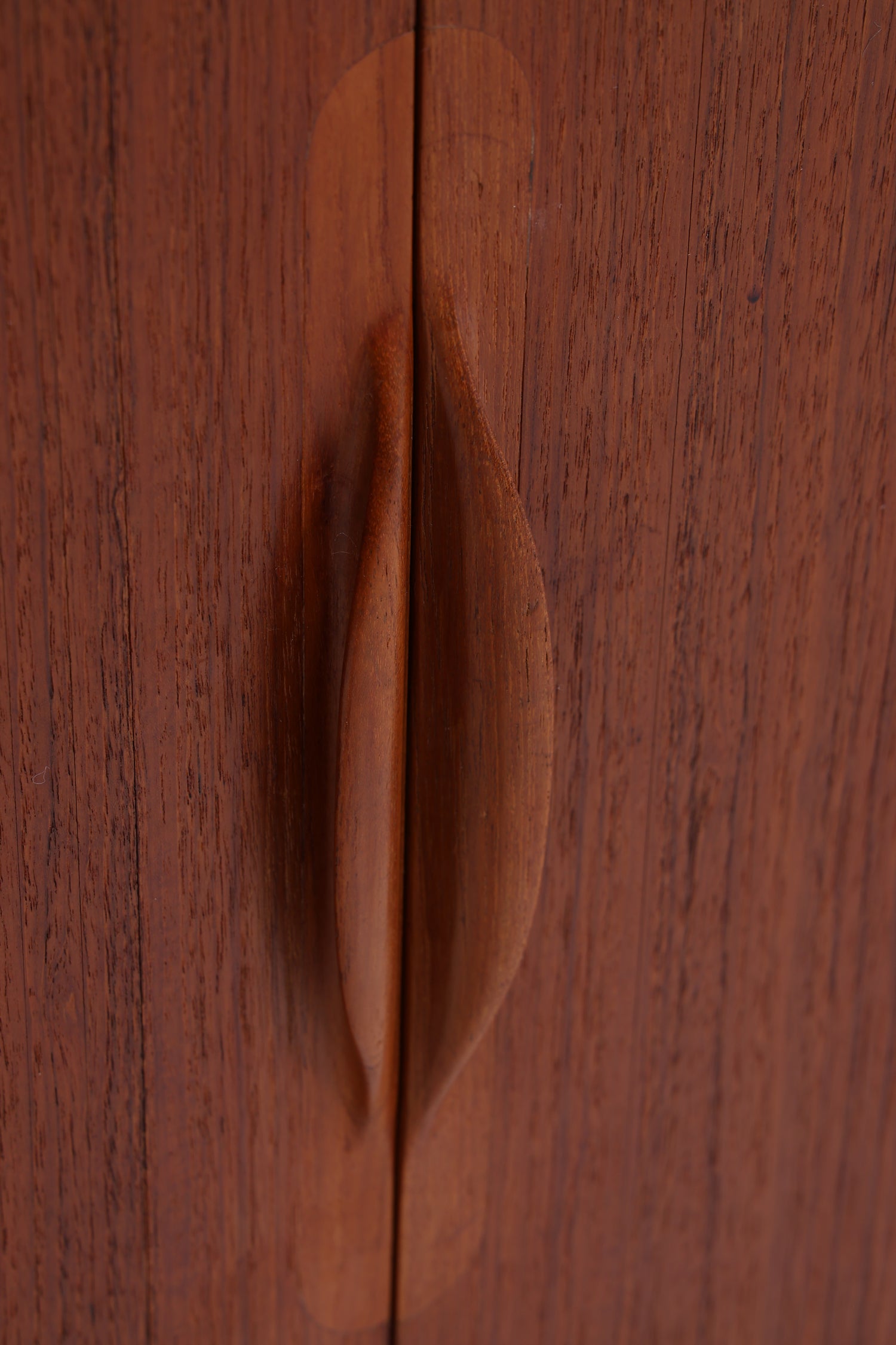 Johannes Andersen Modell 19 | Teak Sideboard | Danish Design