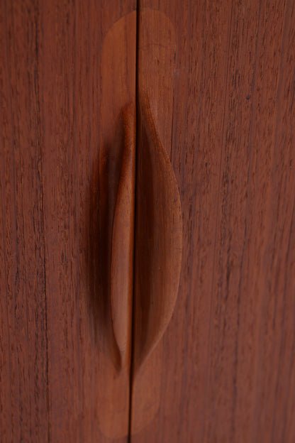 Johannes Andersen Modell 19 | Teak Sideboard | Danish Design