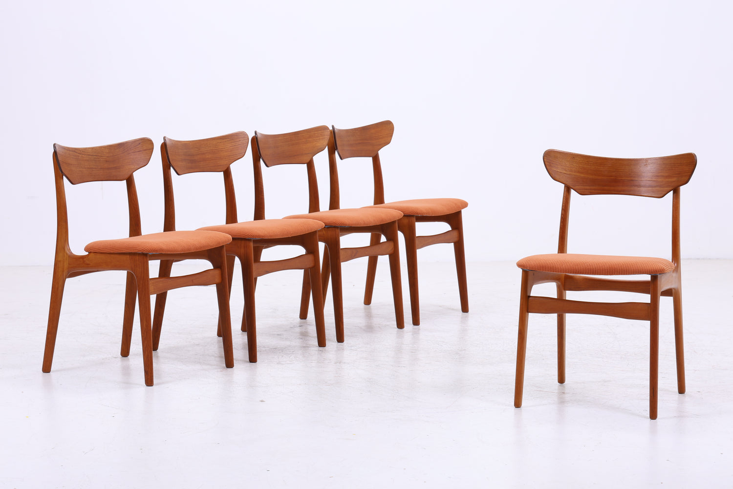 Schiønning &amp; Elgaard Teak Stühle | 5er Set | Danish Design