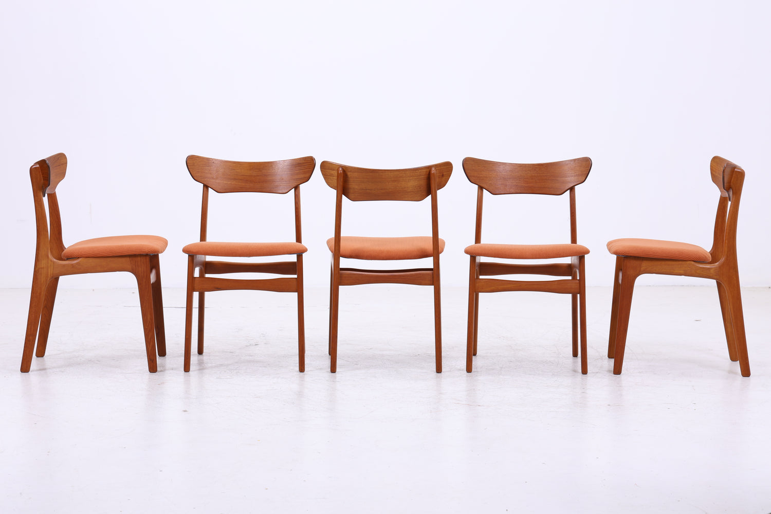 Schiønning &amp; Elgaard Teak Stühle | 5er Set | Danish Design